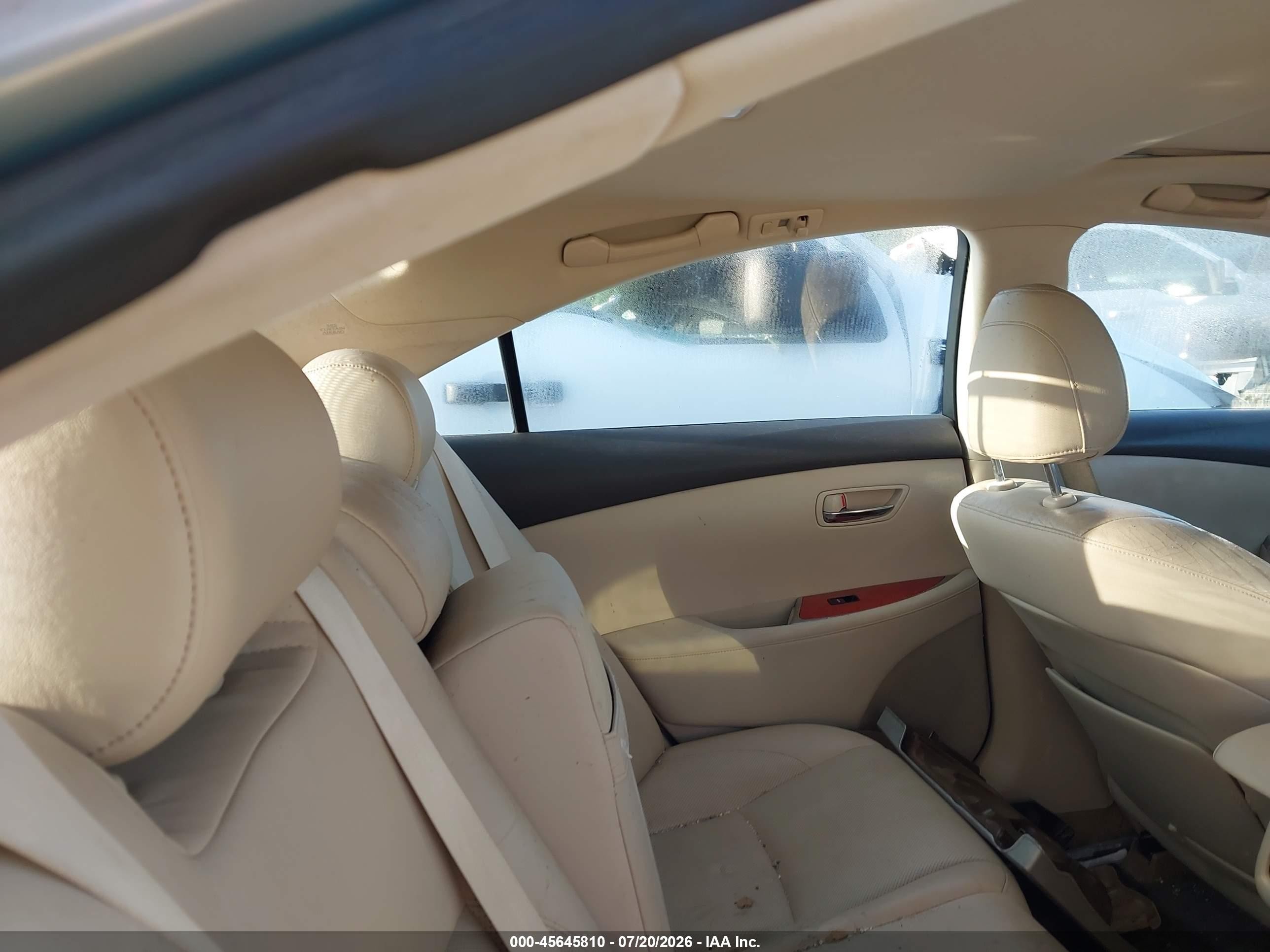 2010 Lexus Es 350   Light Blue vin: JTHBK1EG6A2366810