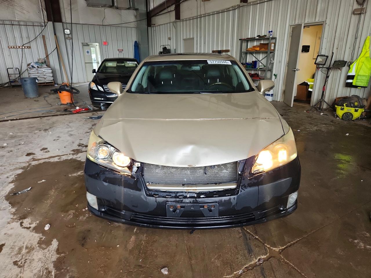 2010 Lexus Es 350 Tan vin: JTHBK1EG6A2405623