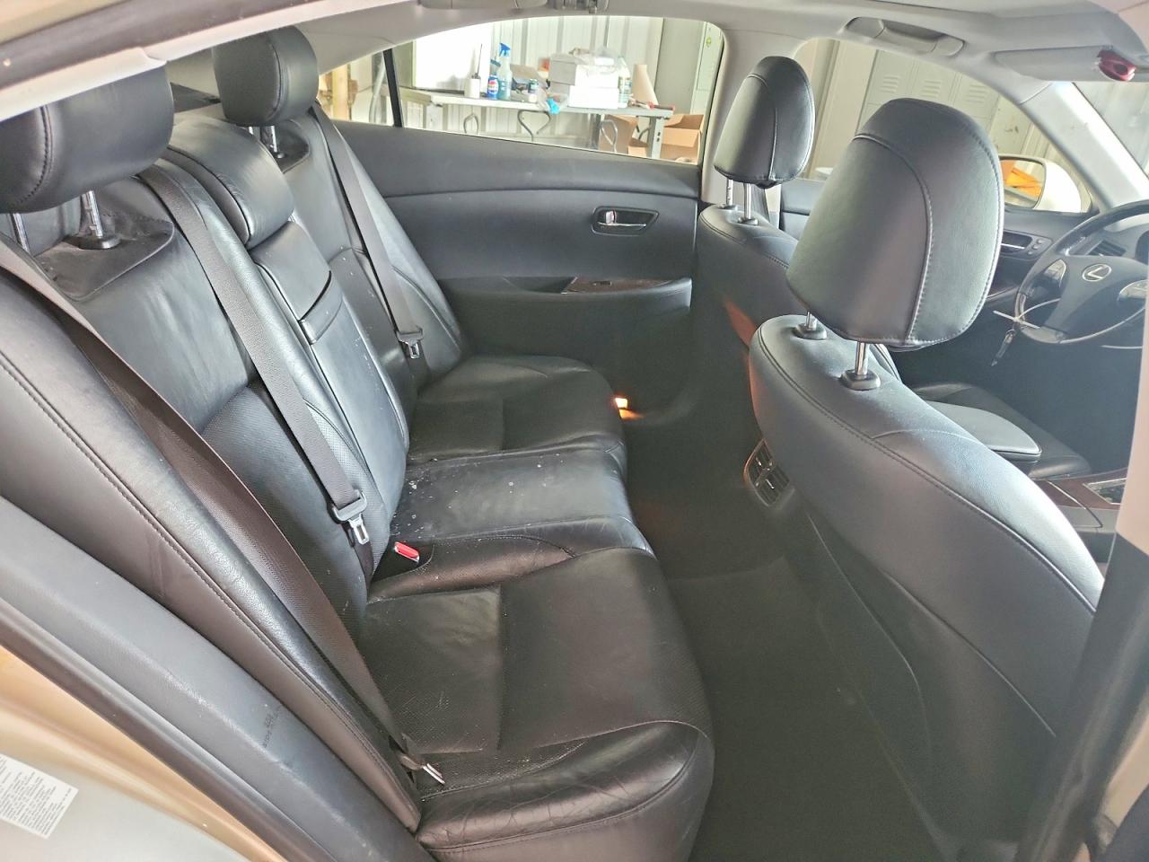 2010 Lexus Es 350 Tan vin: JTHBK1EG6A2405623