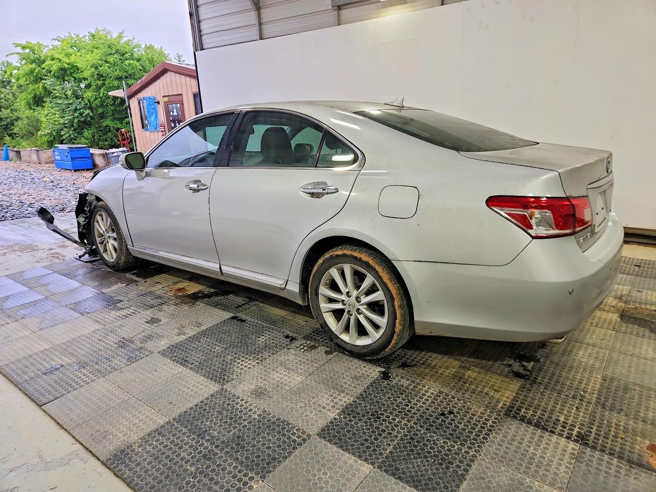 2010 Lexus Es 350 Silver vin: JTHBK1EG6A2406304