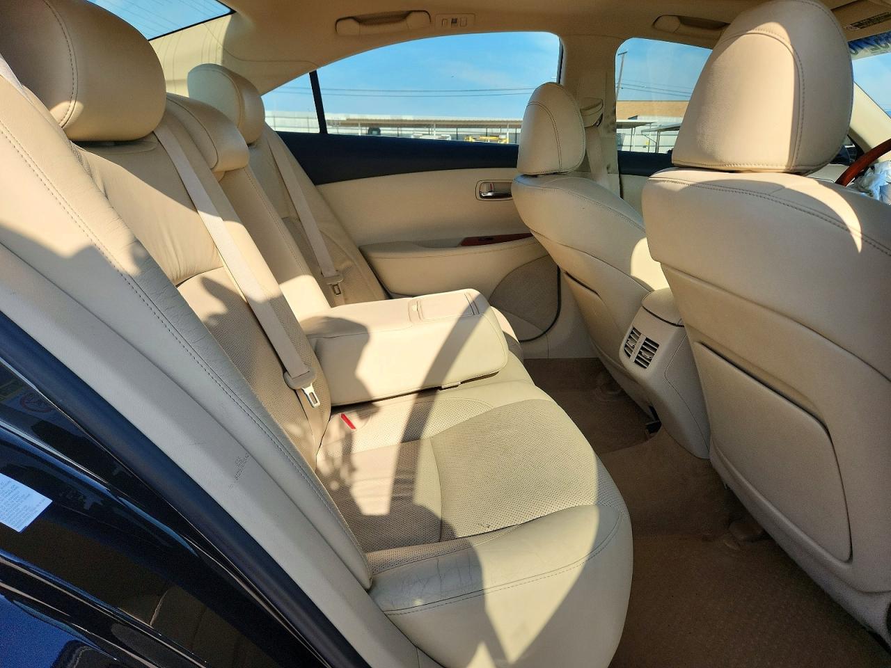 2010 Lexus Es 350 Black vin: JTHBK1EG6A2408859