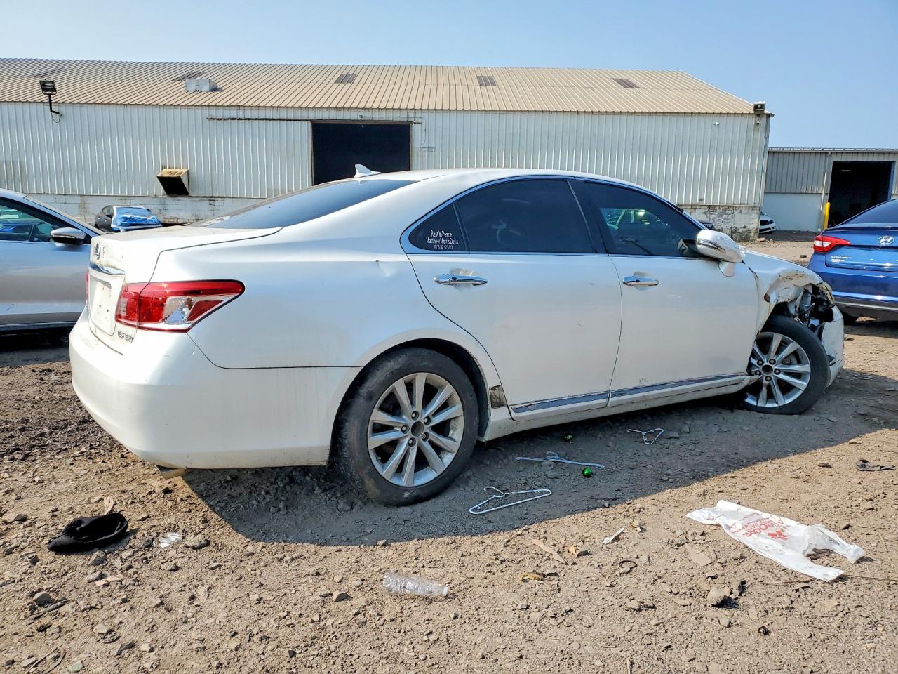 2010 Lexus Es 350 White vin: JTHBK1EG6A2413821