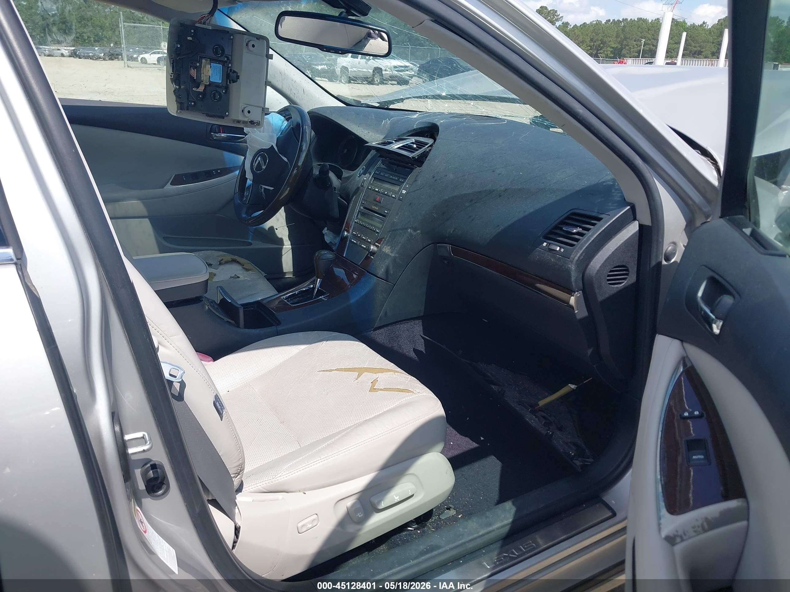 2011 Lexus Es 350   Серебряный vin: JTHBK1EG6B2420656