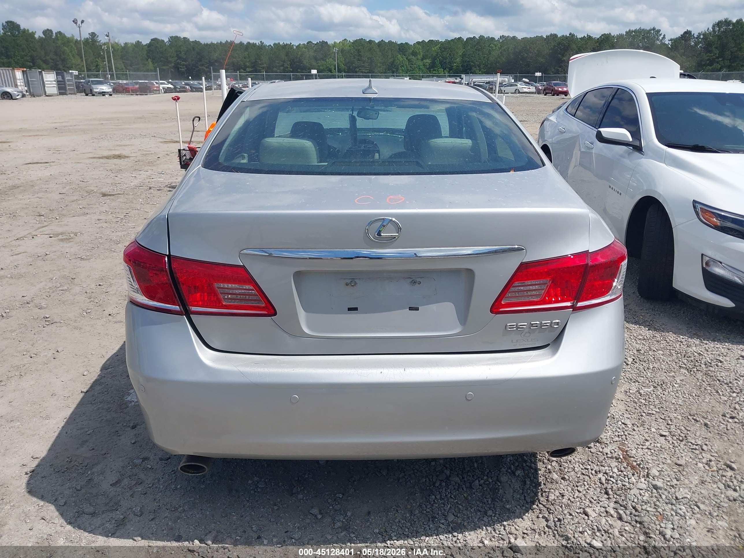 2011 Lexus Es 350   Серебряный vin: JTHBK1EG6B2420656