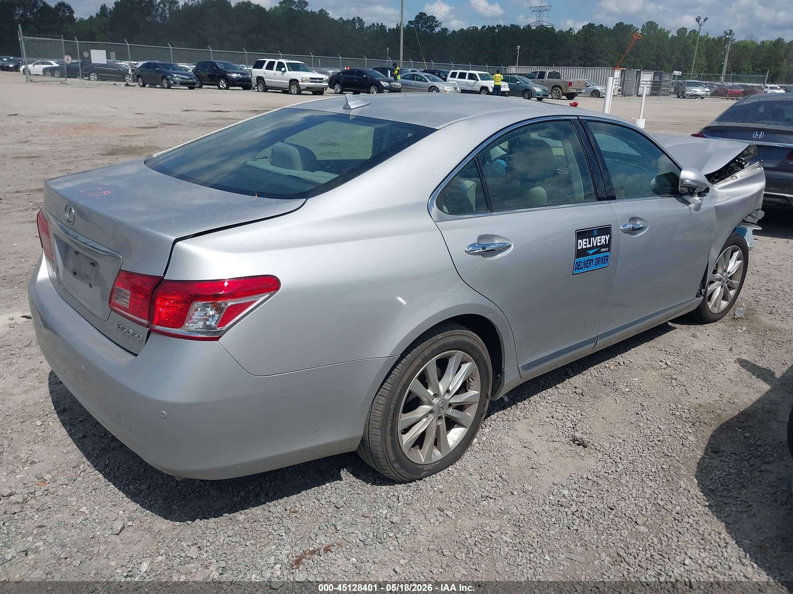 2011 Lexus Es 350   Серебряный vin: JTHBK1EG6B2420656