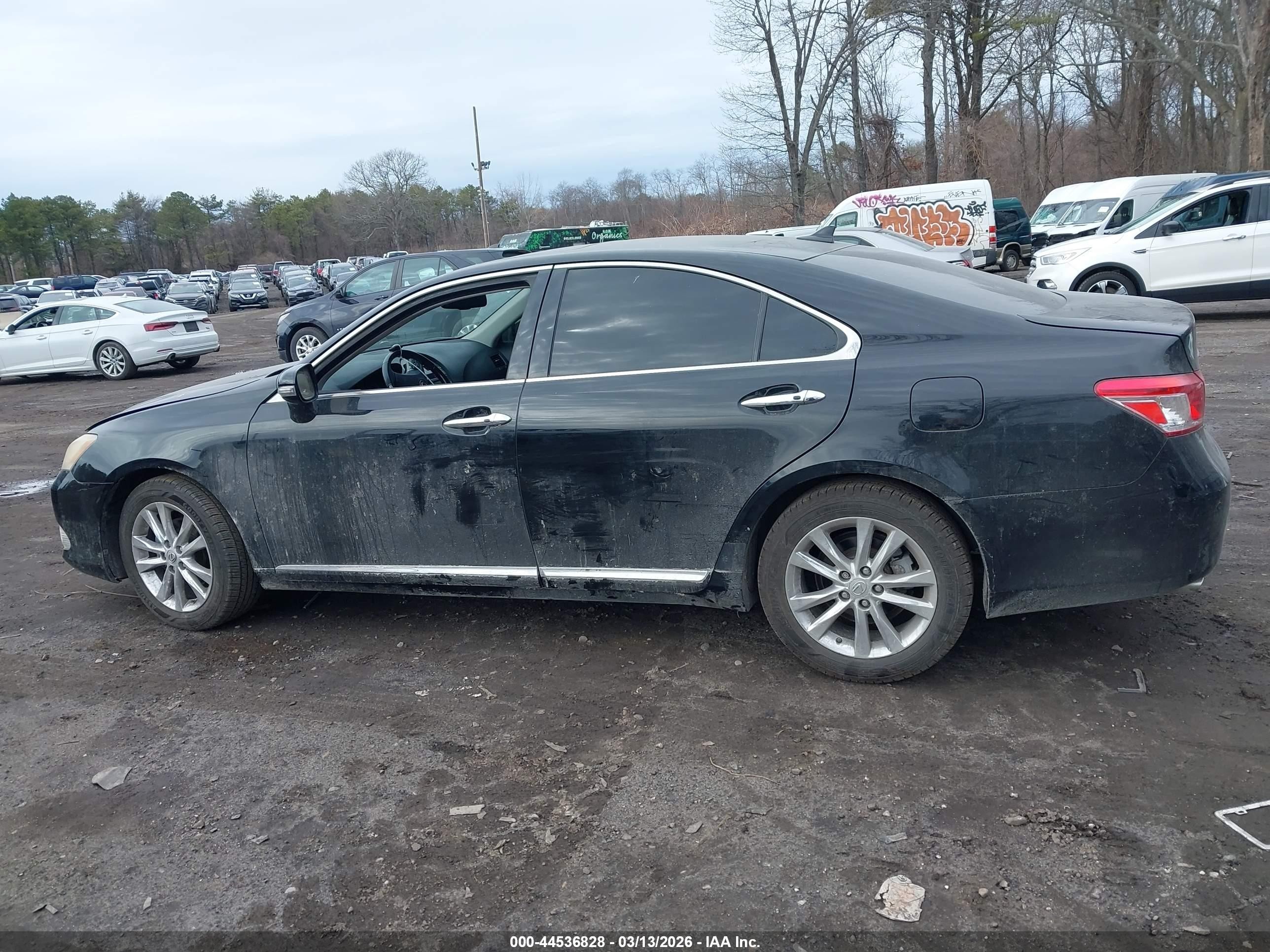2011 Lexus Es 350   Black vin: JTHBK1EG6B2421547