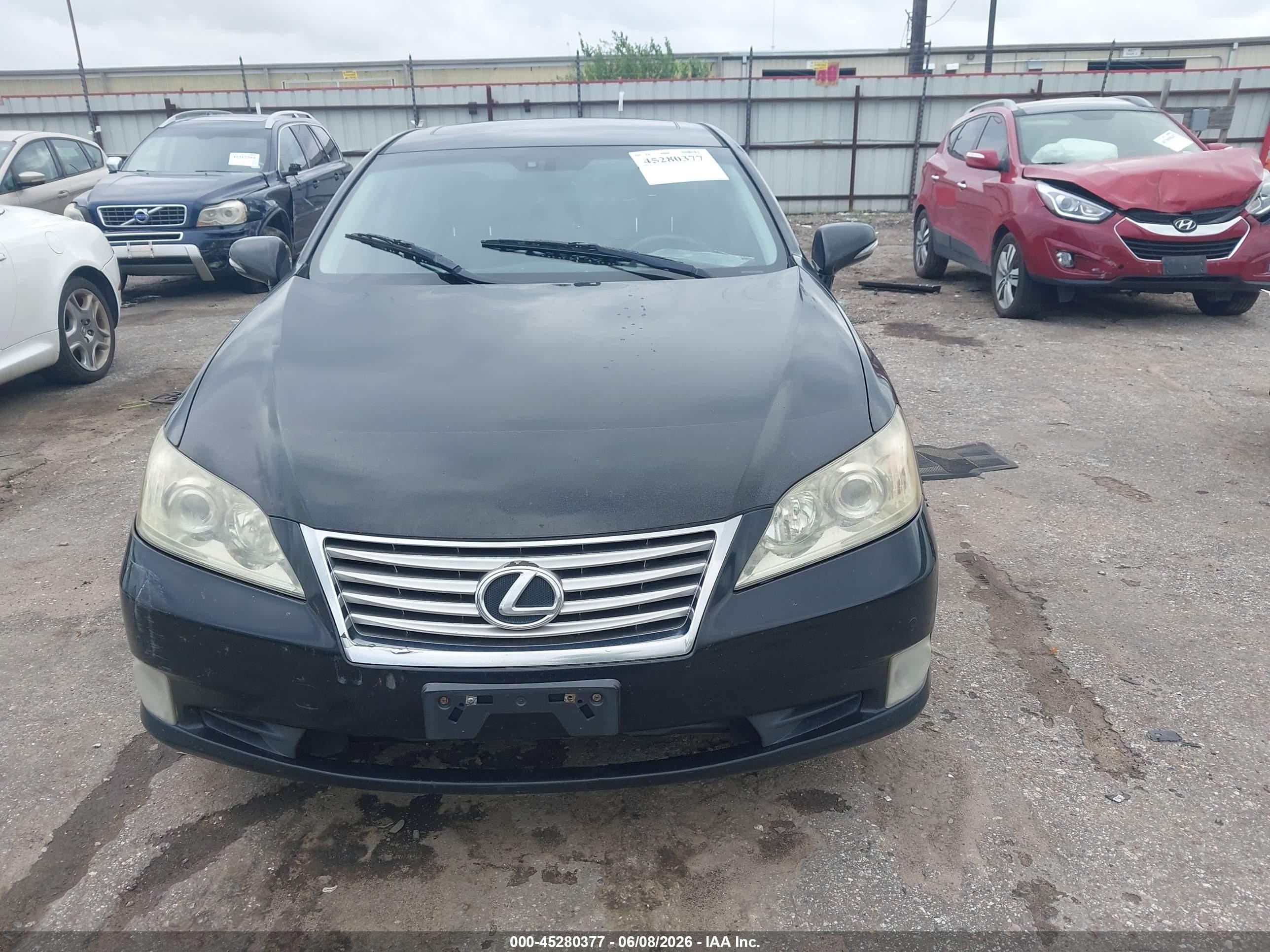 2011 Lexus Es 350   Black vin: JTHBK1EG6B2437120