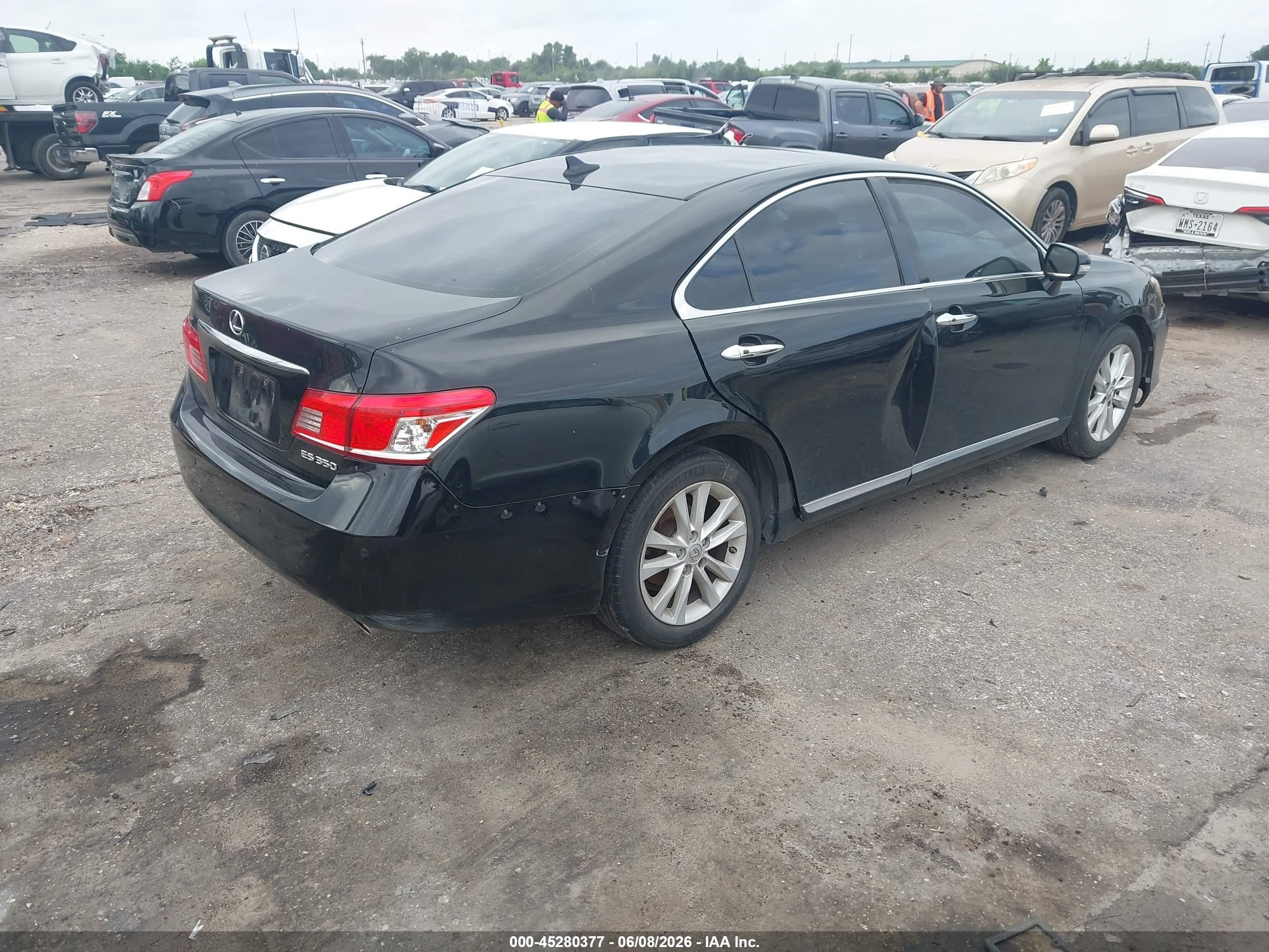 2011 Lexus Es 350   Black vin: JTHBK1EG6B2437120
