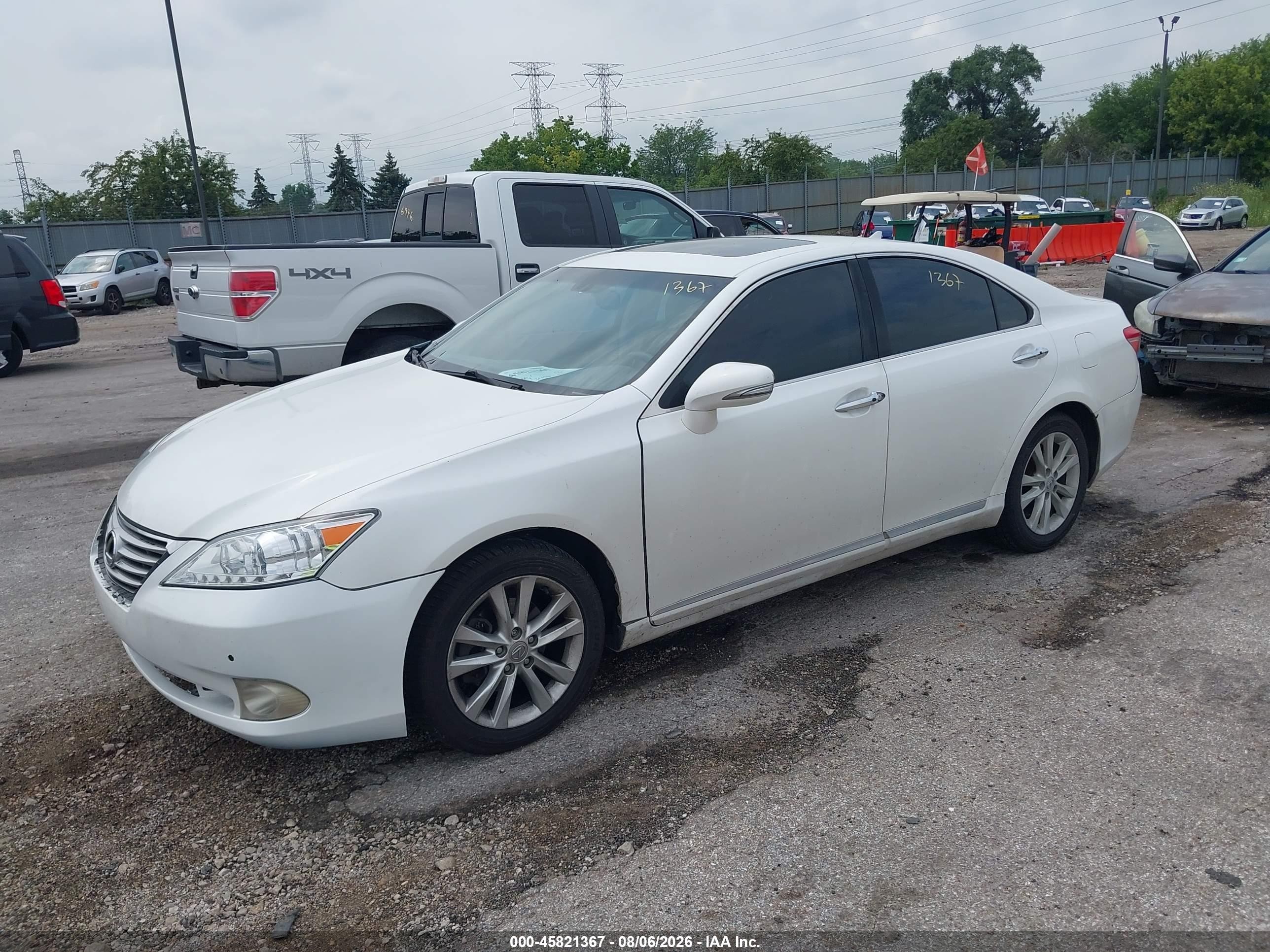 2011 Lexus Es 350   White vin: JTHBK1EG6B2441040