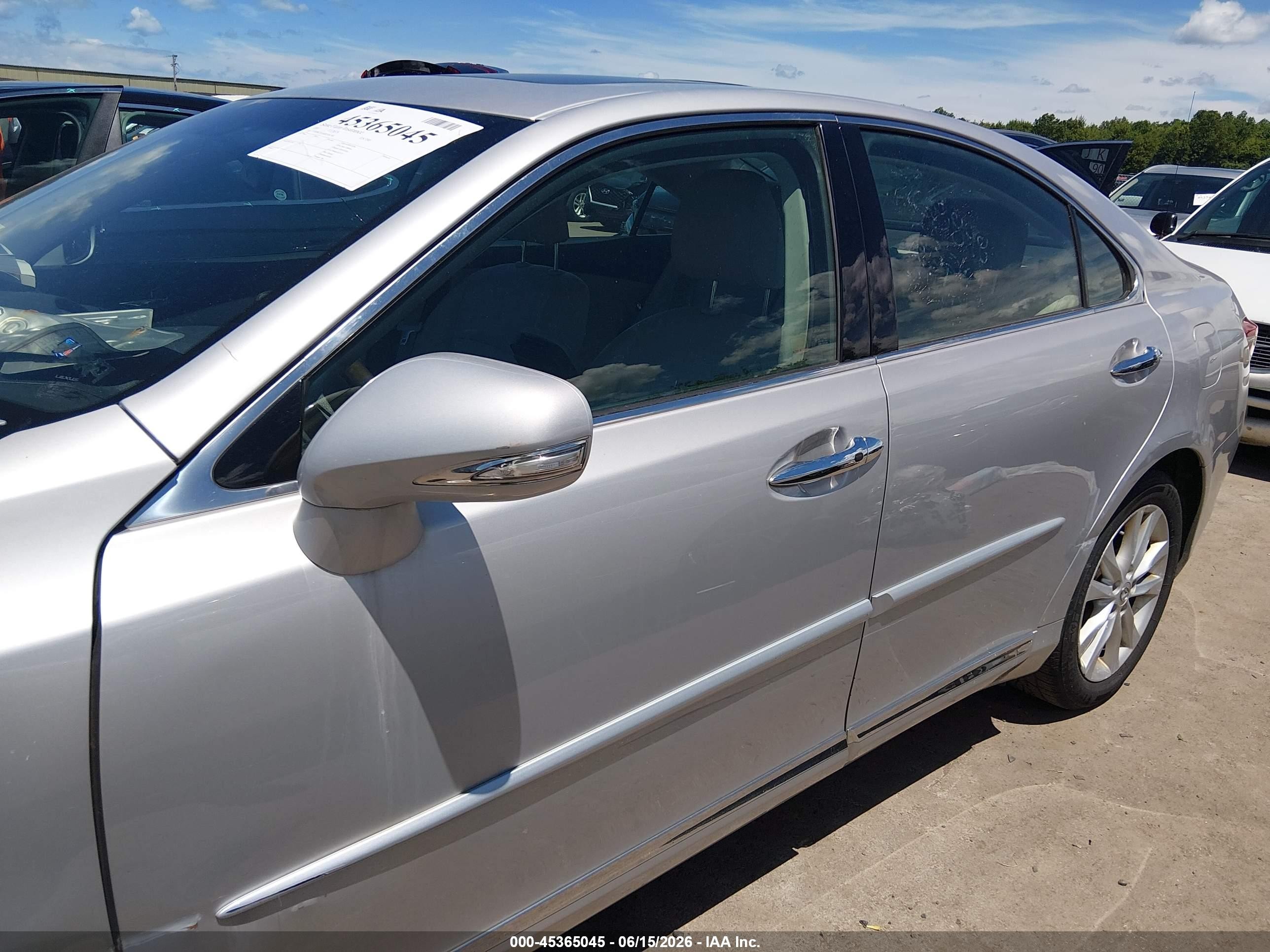 2011 Lexus Es 350   Silver vin: JTHBK1EG6B2456198