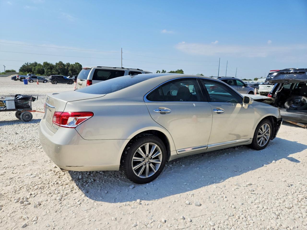 2011 Lexus Es 350 Beige vin: JTHBK1EG6B2461210