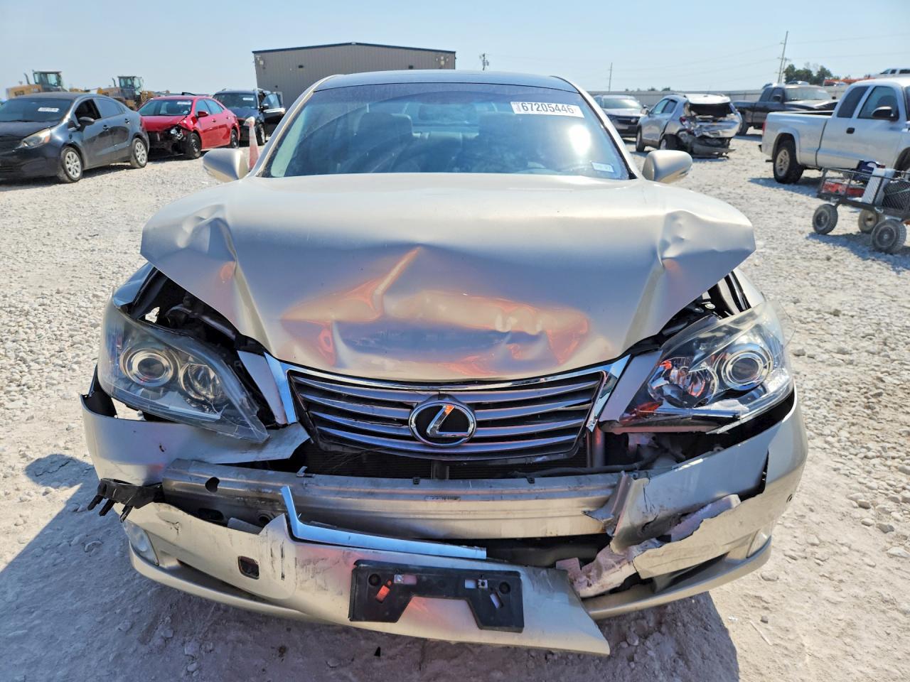 2011 Lexus Es 350 Beige vin: JTHBK1EG6B2461210
