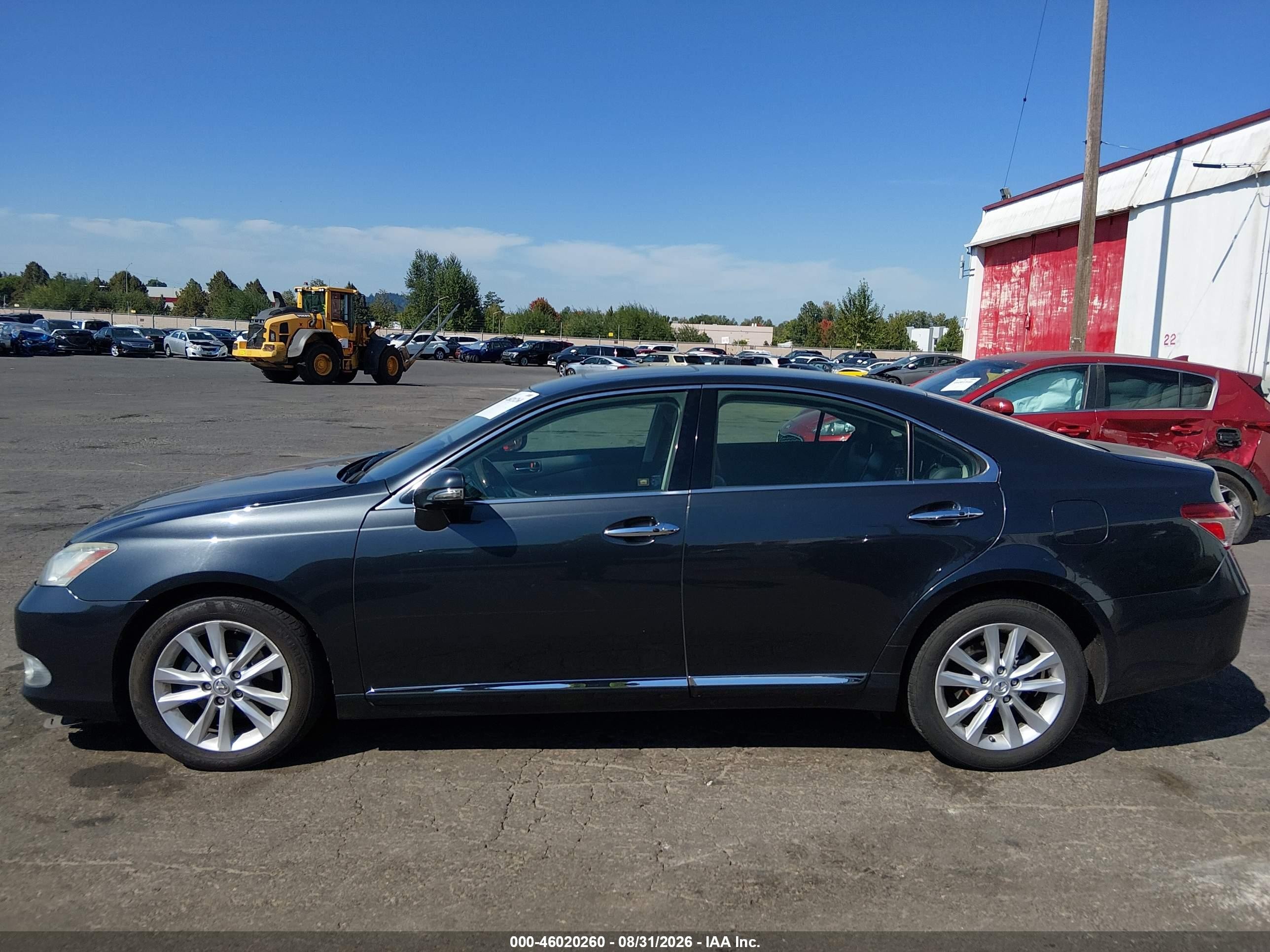 2011 Lexus Es 350   Gray vin: JTHBK1EG6B2462440
