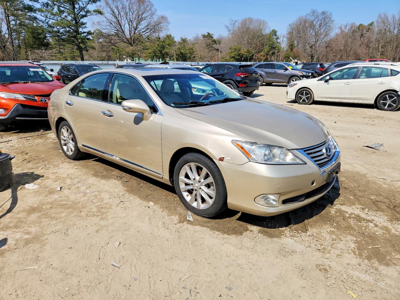 2011 Lexus Es 350 Base Gold vin: JTHBK1EG6B2463510