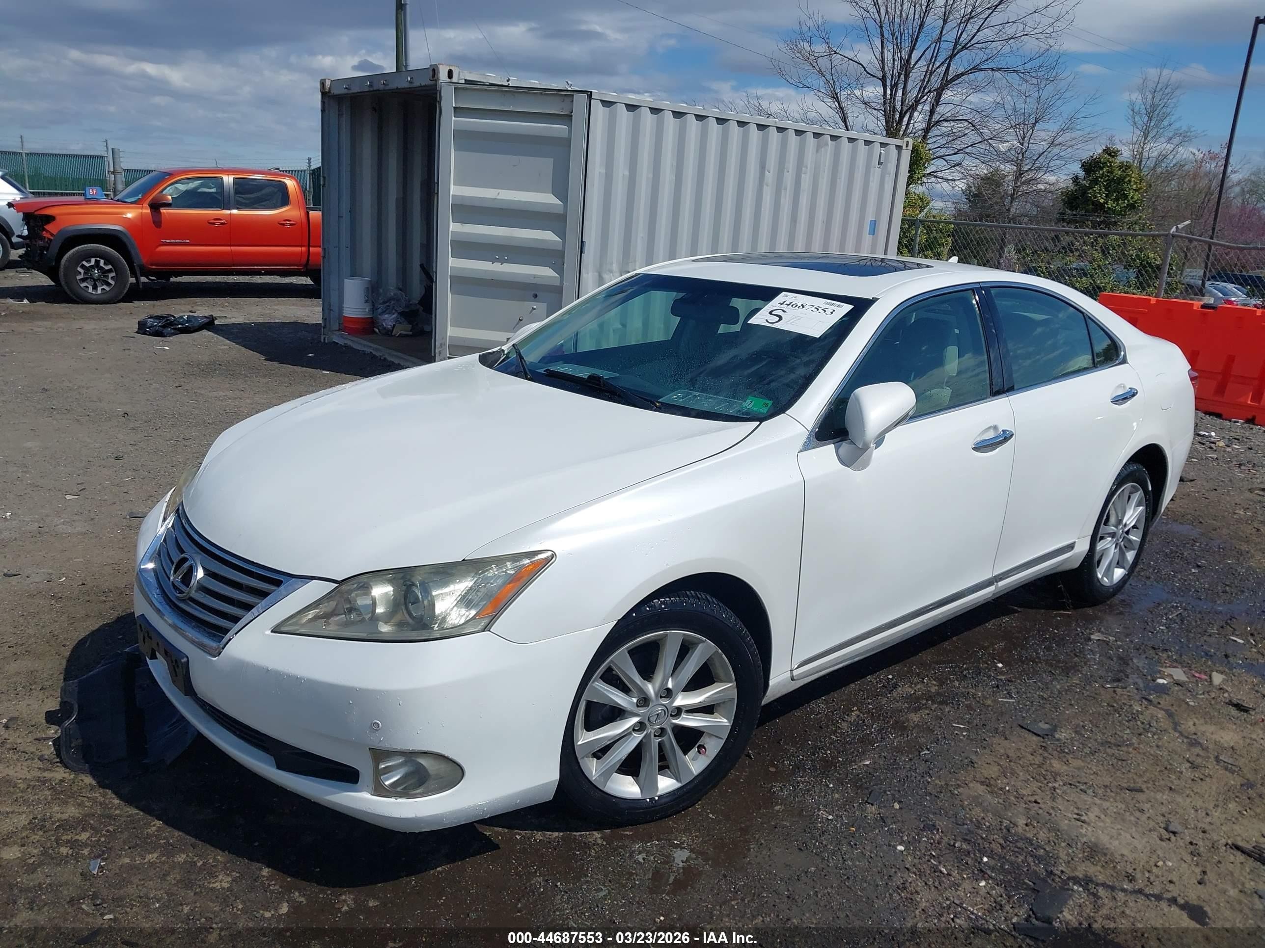 2012 Lexus Es 350   White vin: JTHBK1EG6C2473200