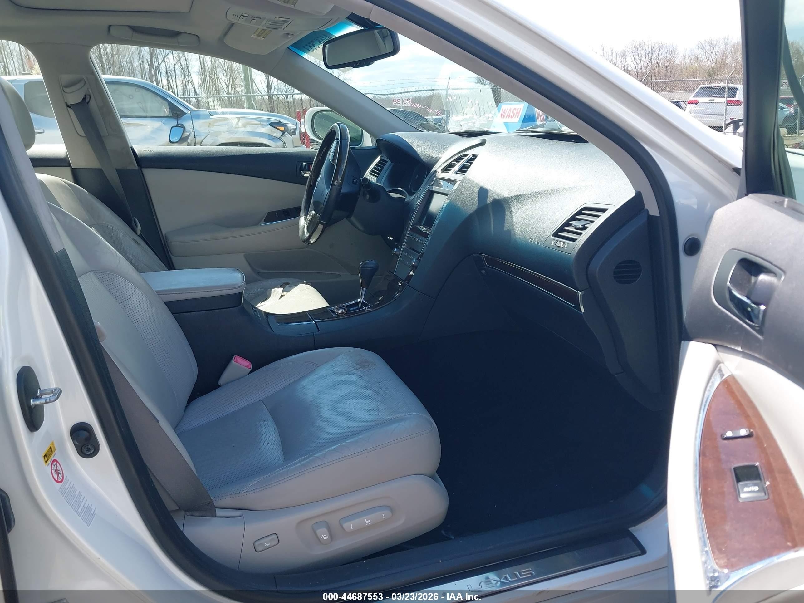 2012 Lexus Es 350   White vin: JTHBK1EG6C2473200