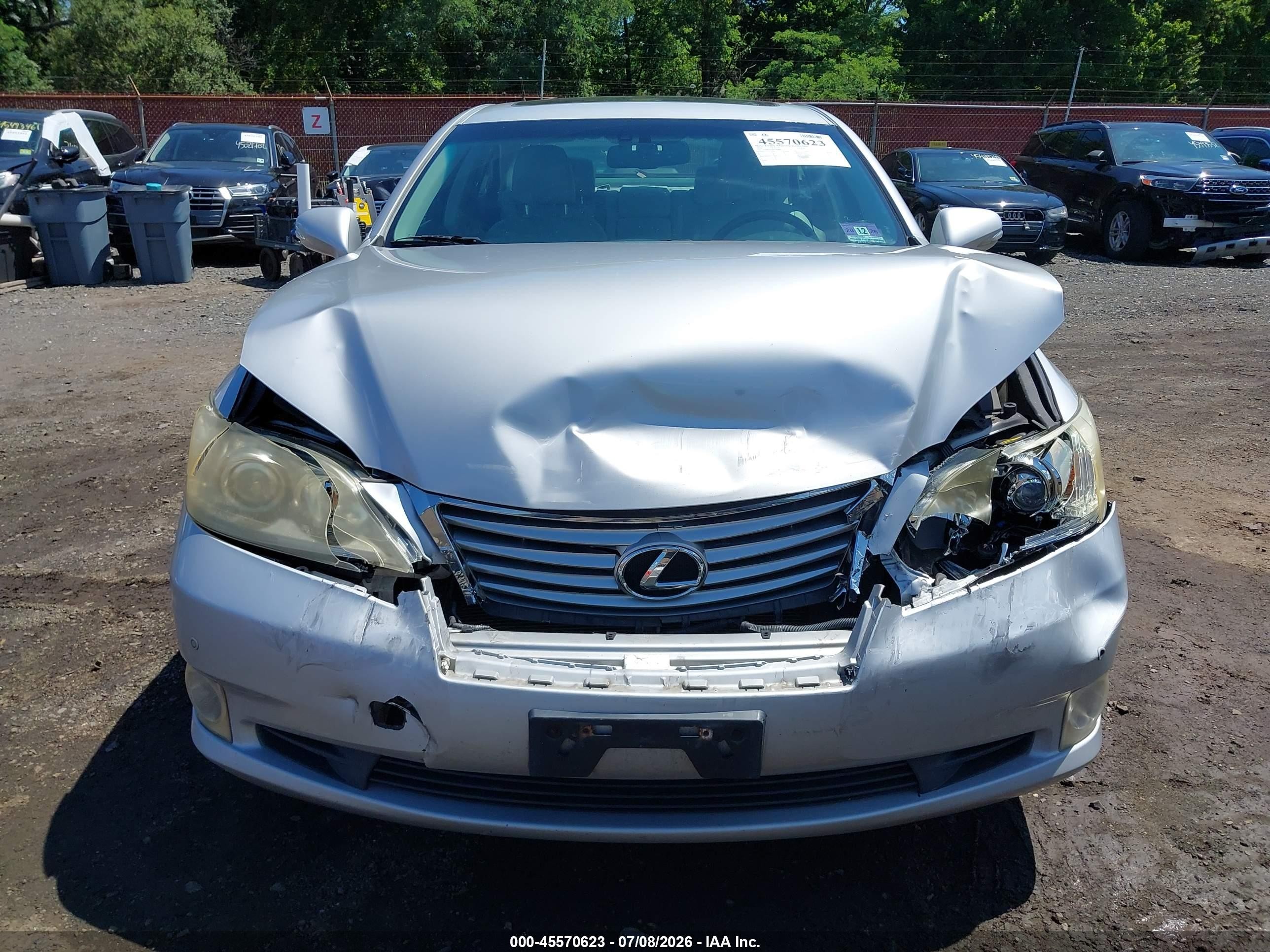 2012 Lexus Es 350   Silver vin: JTHBK1EG6C2478865