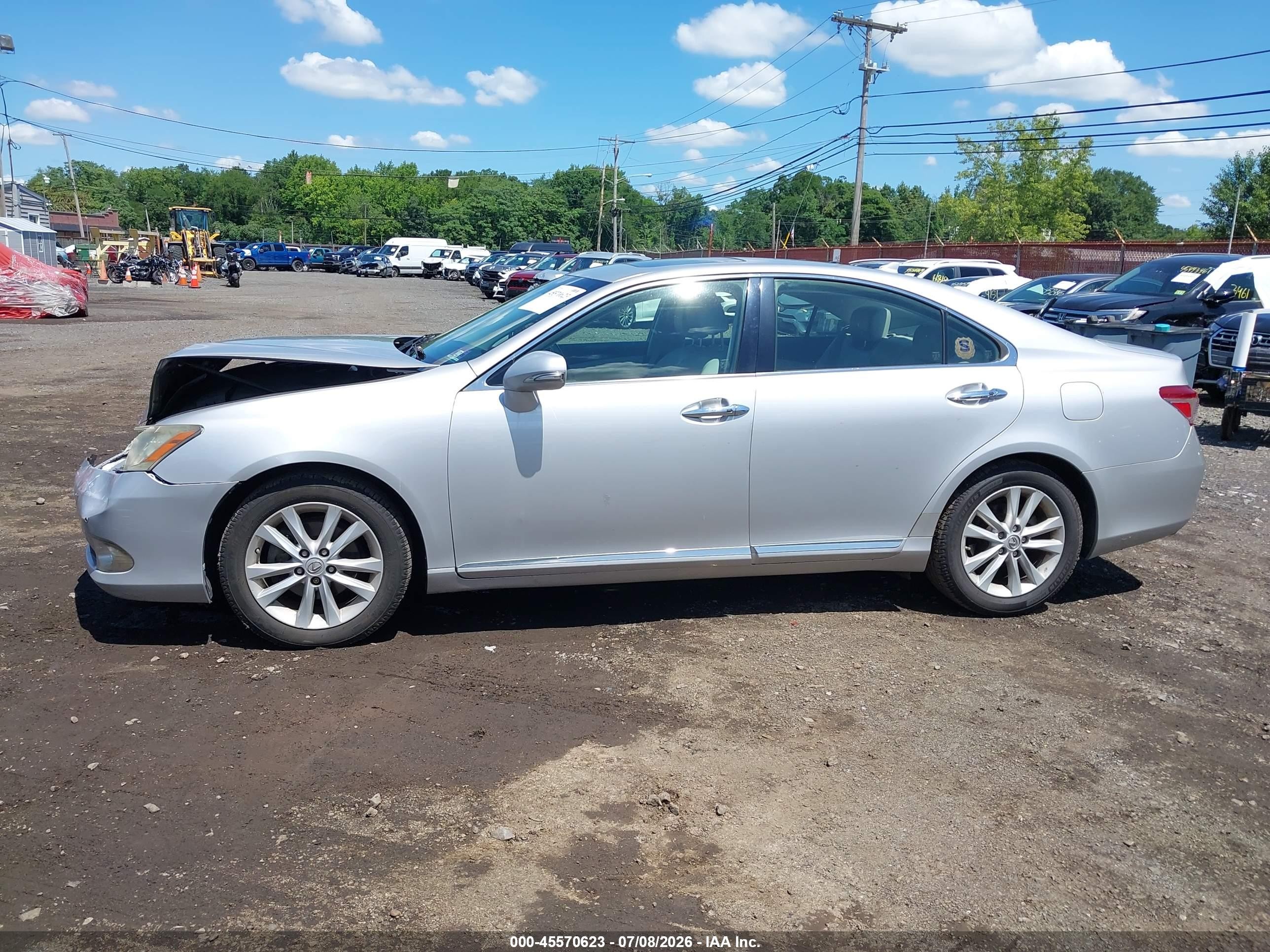 2012 Lexus Es 350   Silver vin: JTHBK1EG6C2478865