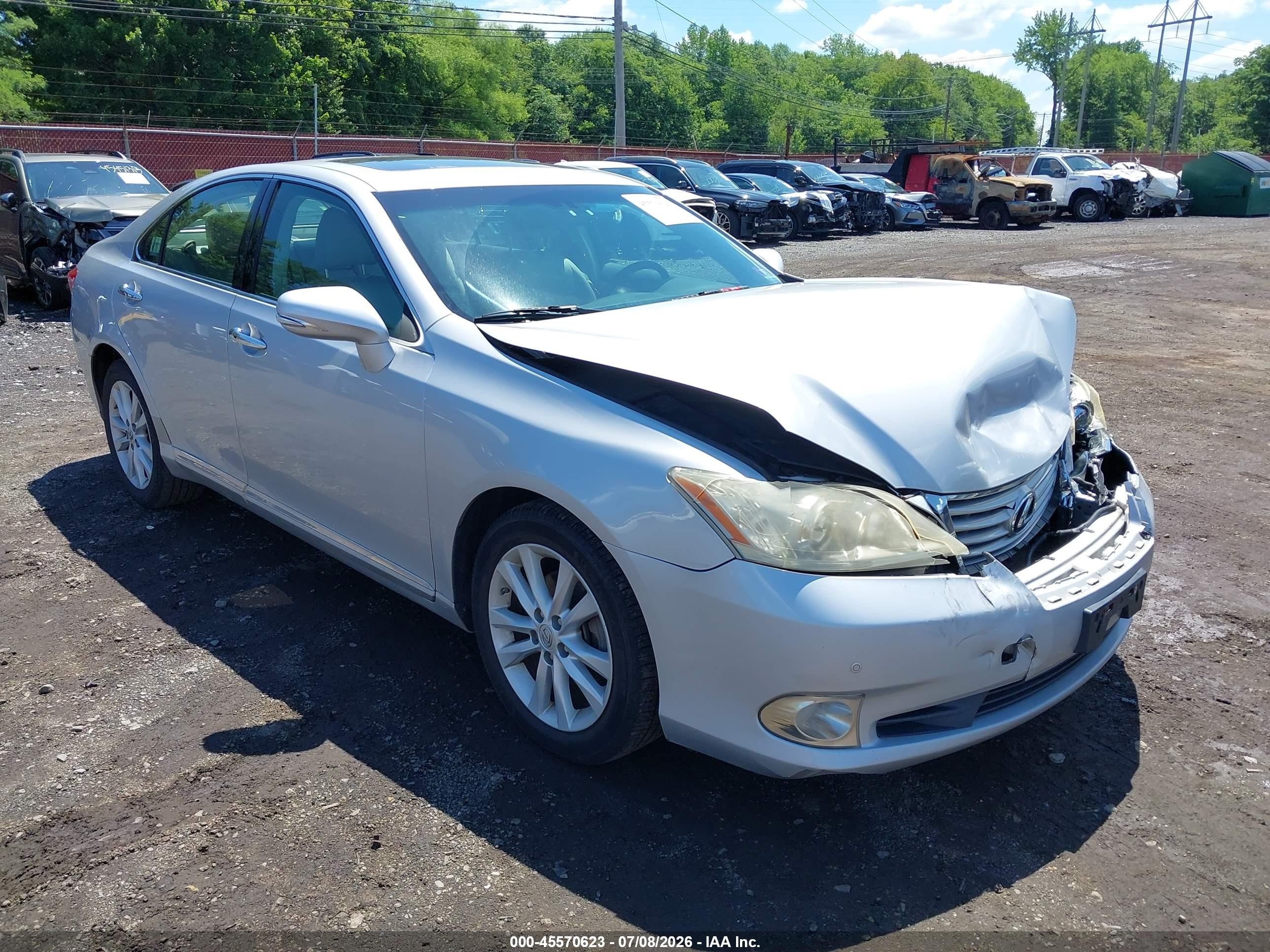 2012 Lexus Es 350   Silver vin: JTHBK1EG6C2478865