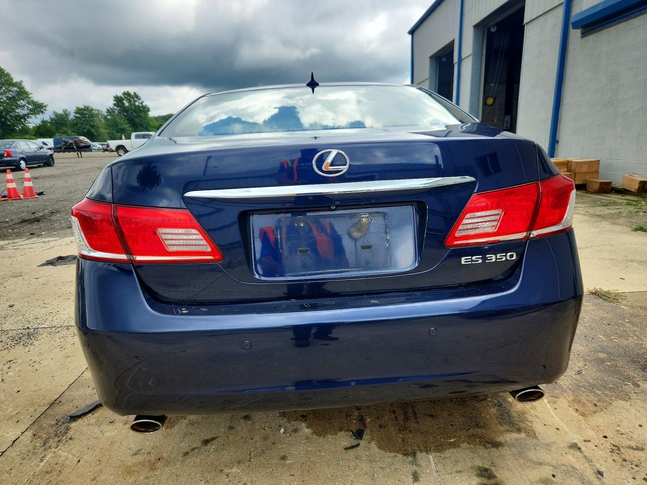 2012 Lexus Es 350 Blue vin: JTHBK1EG6C2506700