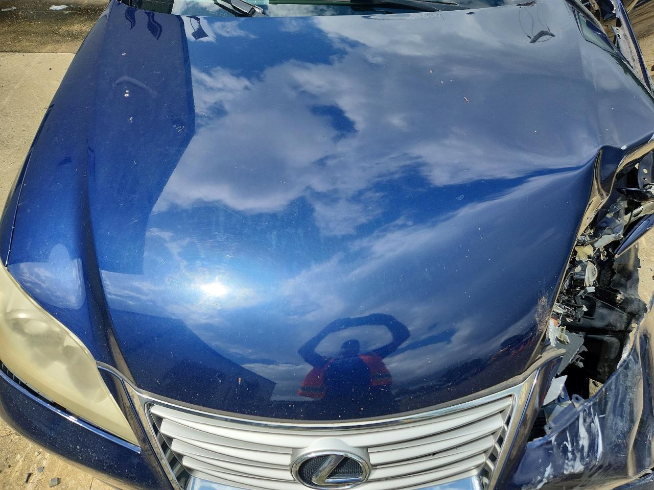 2012 Lexus Es 350 Blue vin: JTHBK1EG6C2506700