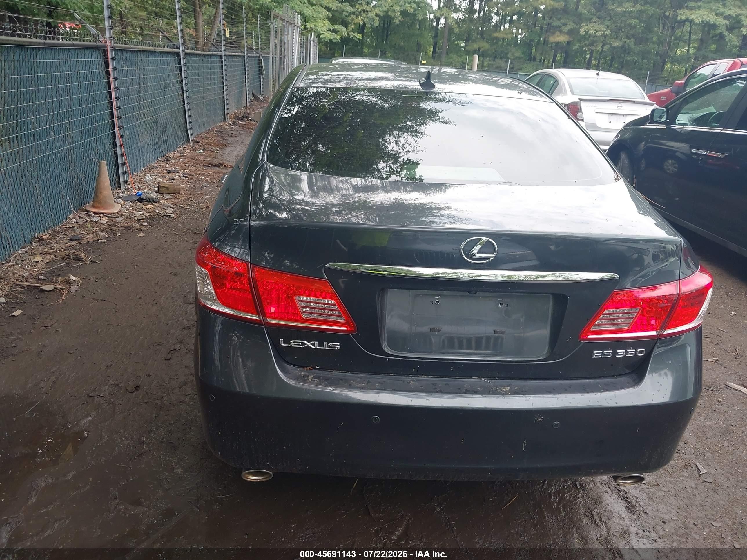 2010 Lexus Es 350   Gray vin: JTHBK1EG7A2342533