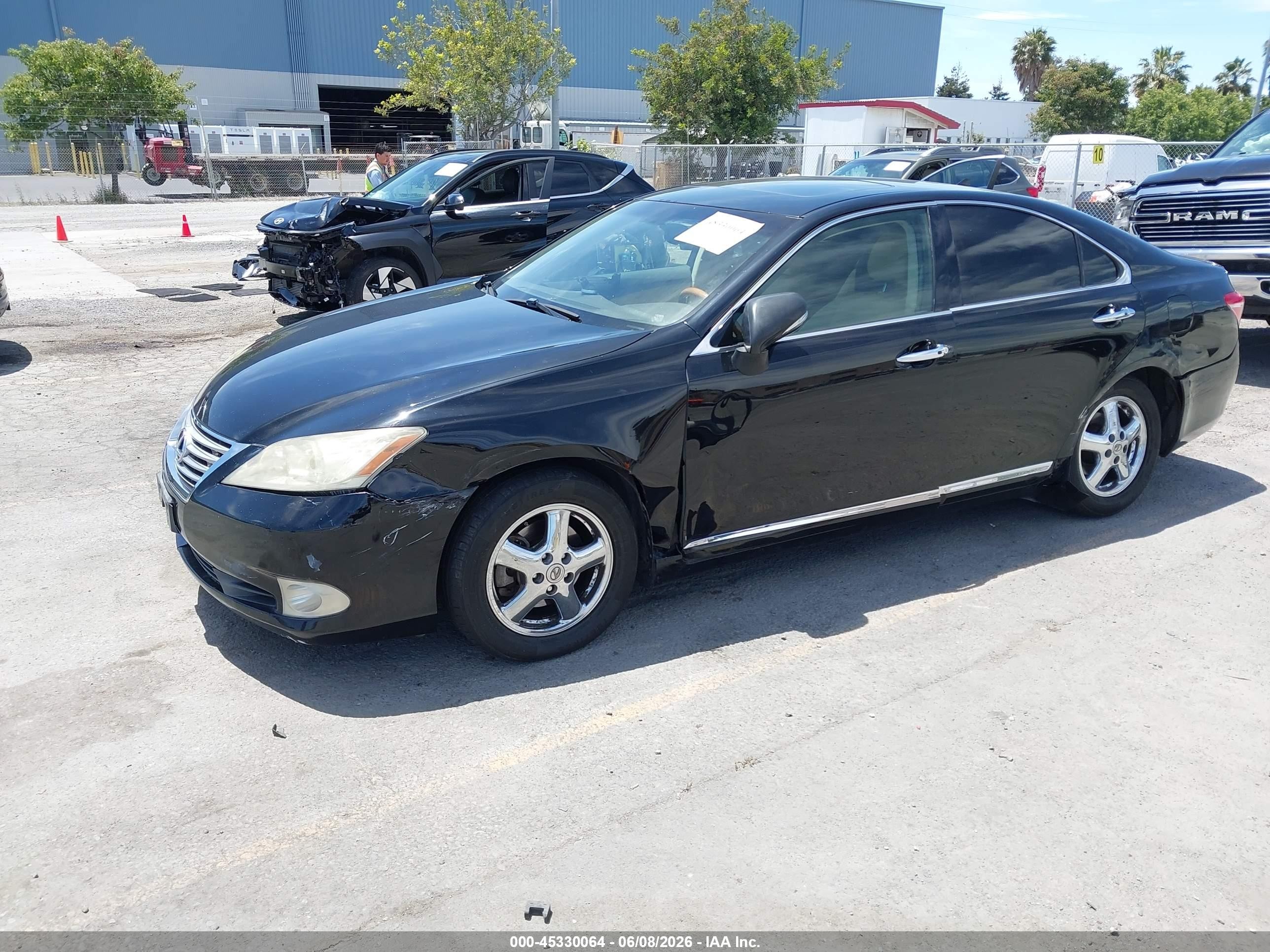 2010 Lexus Es 350   Black vin: JTHBK1EG7A2349918
