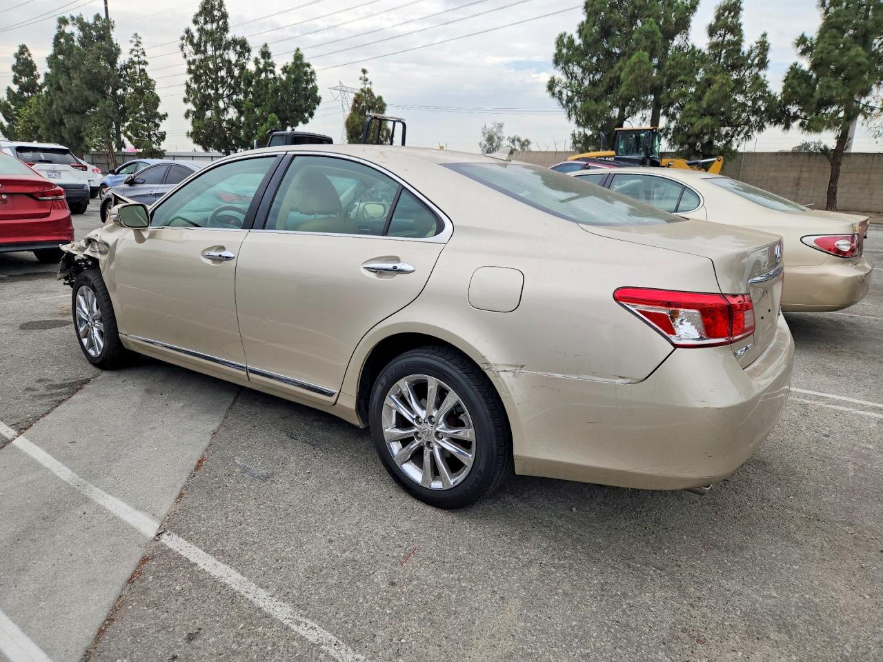 2010 Lexus Es 350 Желто-коричневый vin: JTHBK1EG7A2358649