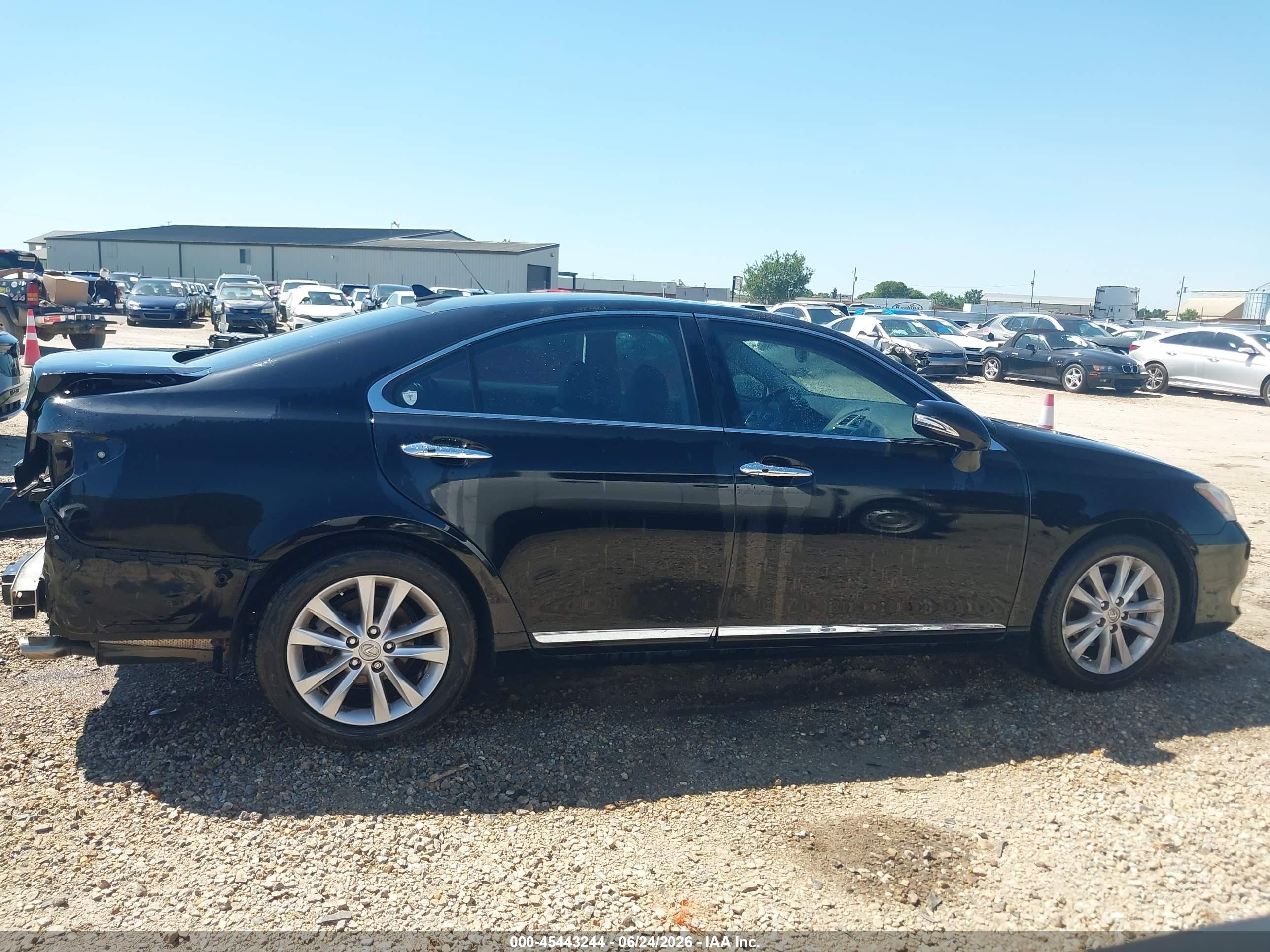 2010 Lexus Es 350   Black vin: JTHBK1EG7A2369280