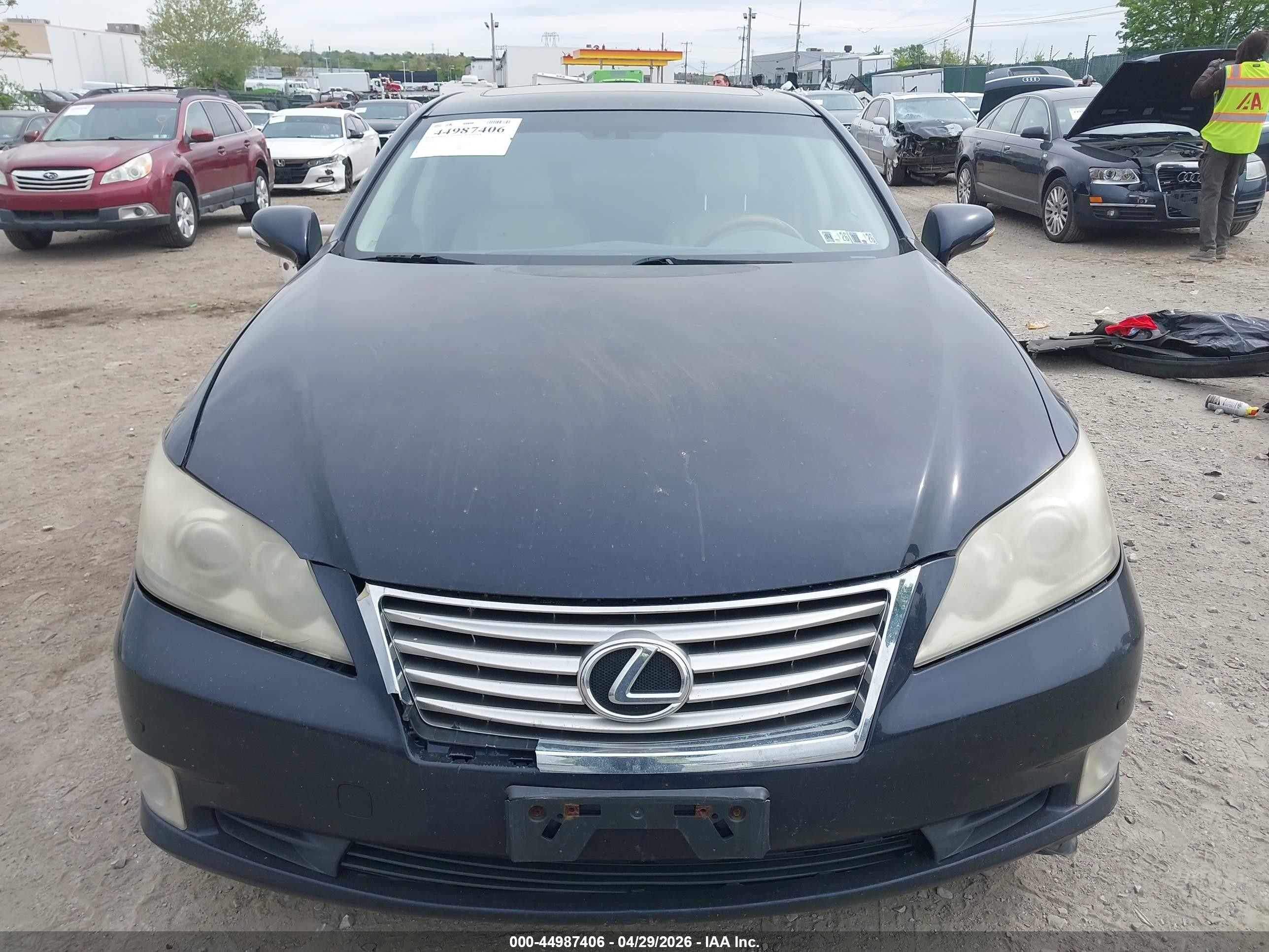2010 Lexus Es 350 Dark Blue vin: JTHBK1EG7A2369392