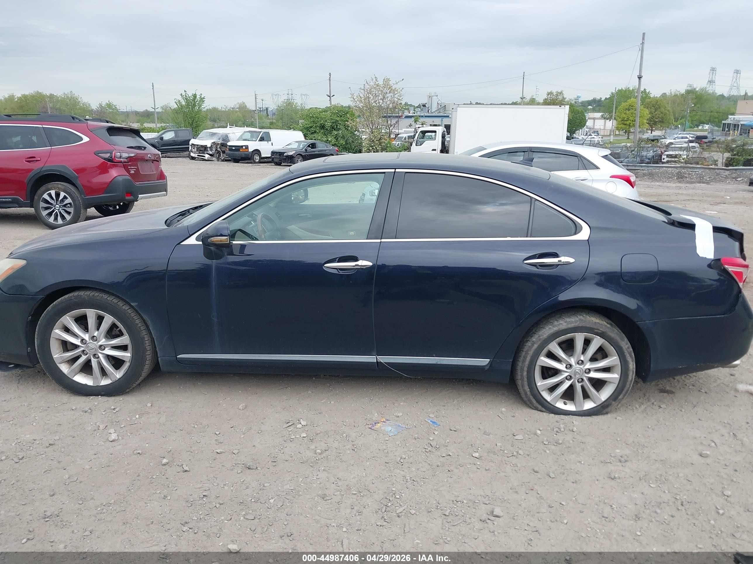 2010 Lexus Es 350 Dark Blue vin: JTHBK1EG7A2369392