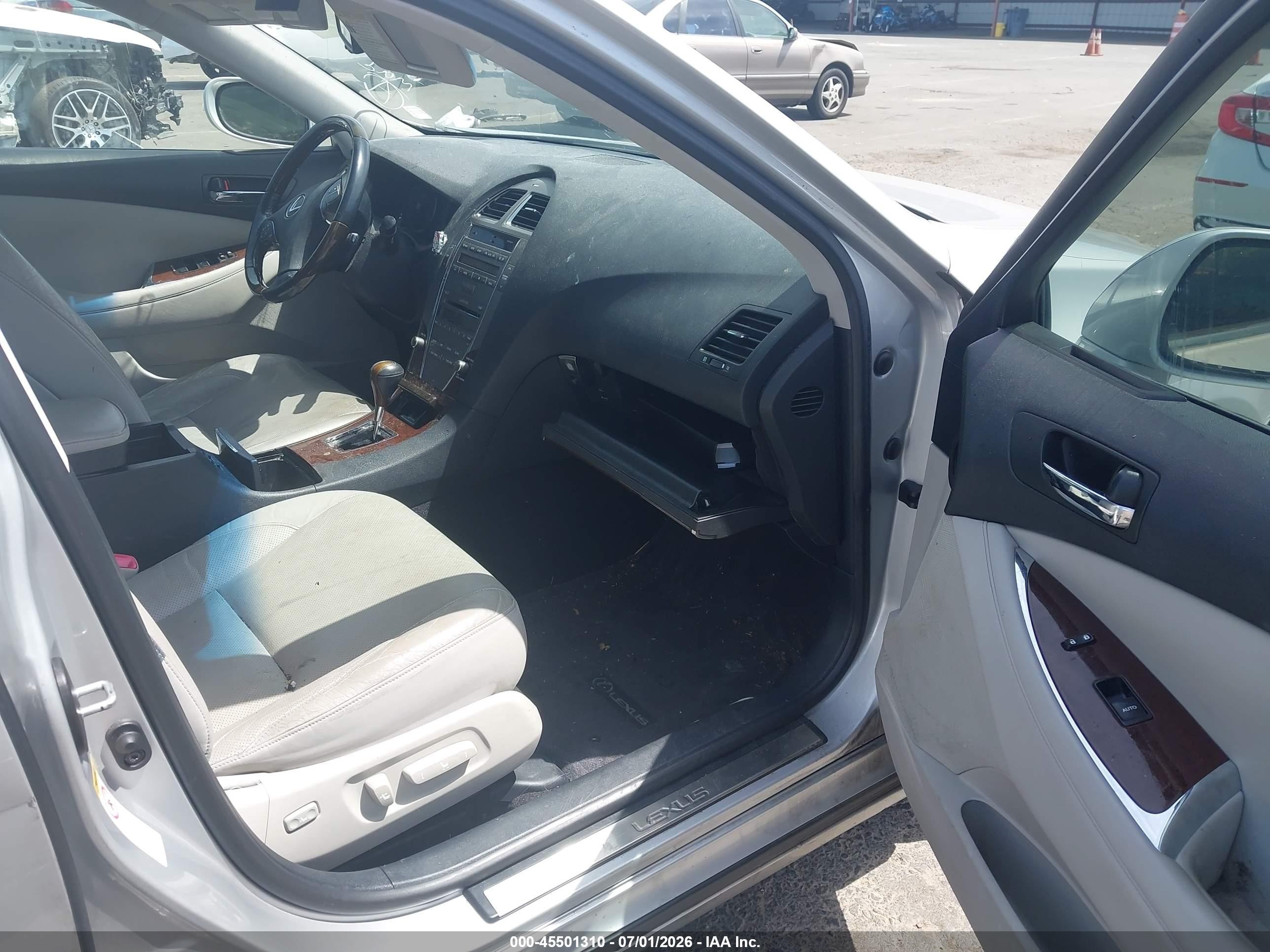 2010 Lexus Es 350   Silver vin: JTHBK1EG7A2392669