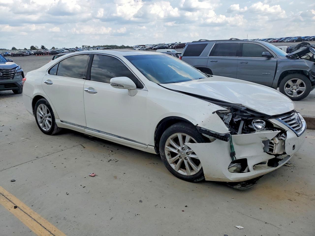 2010 Lexus Es 350 Белый vin: JTHBK1EG7A2398388