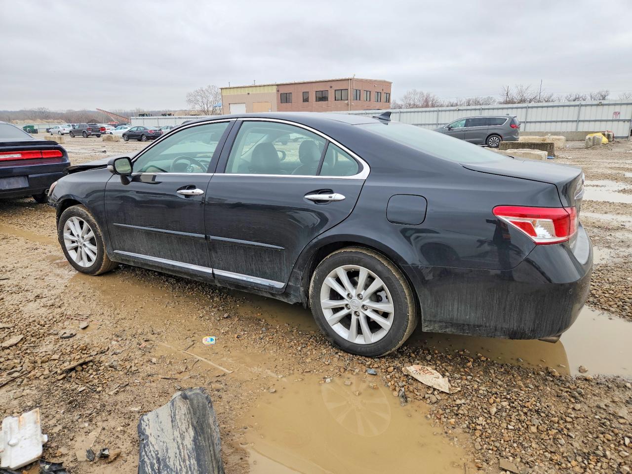 2011 Lexus Es 350 Base Черный vin: JTHBK1EG7B2415000