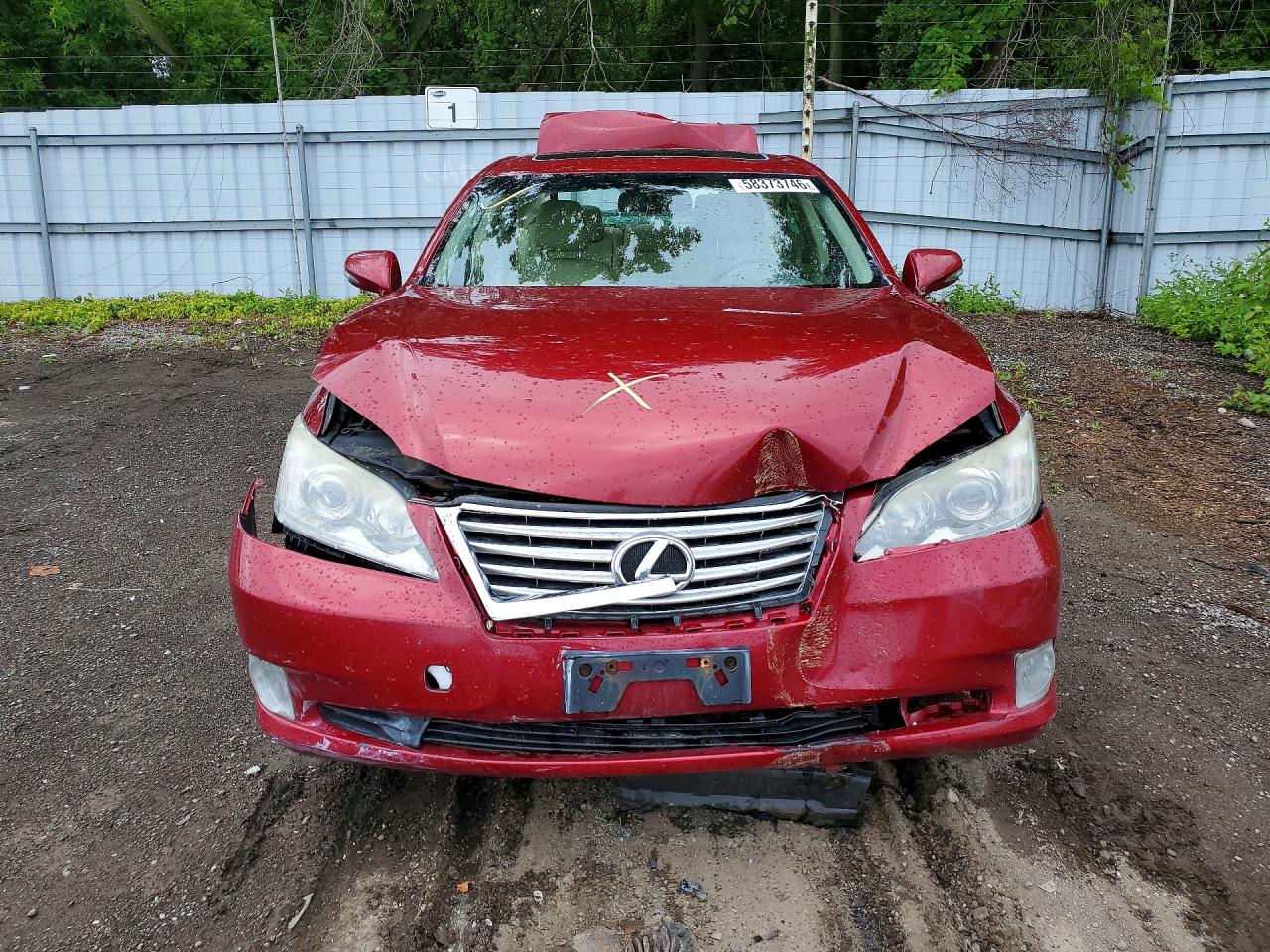 2011 Lexus Es 350 Red vin: JTHBK1EG7B2415868