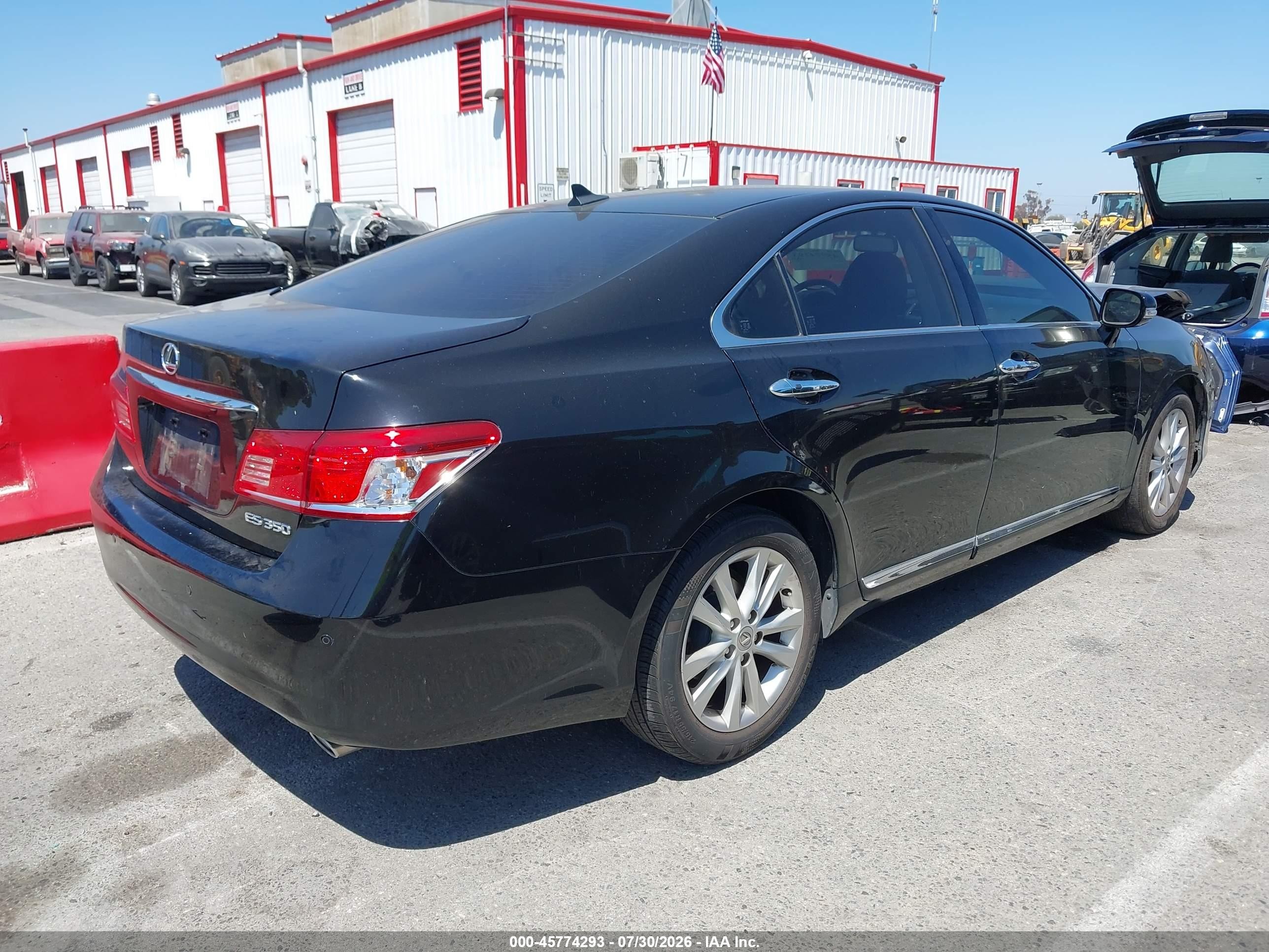 2011 Lexus Es 350   Black vin: JTHBK1EG7B2421976