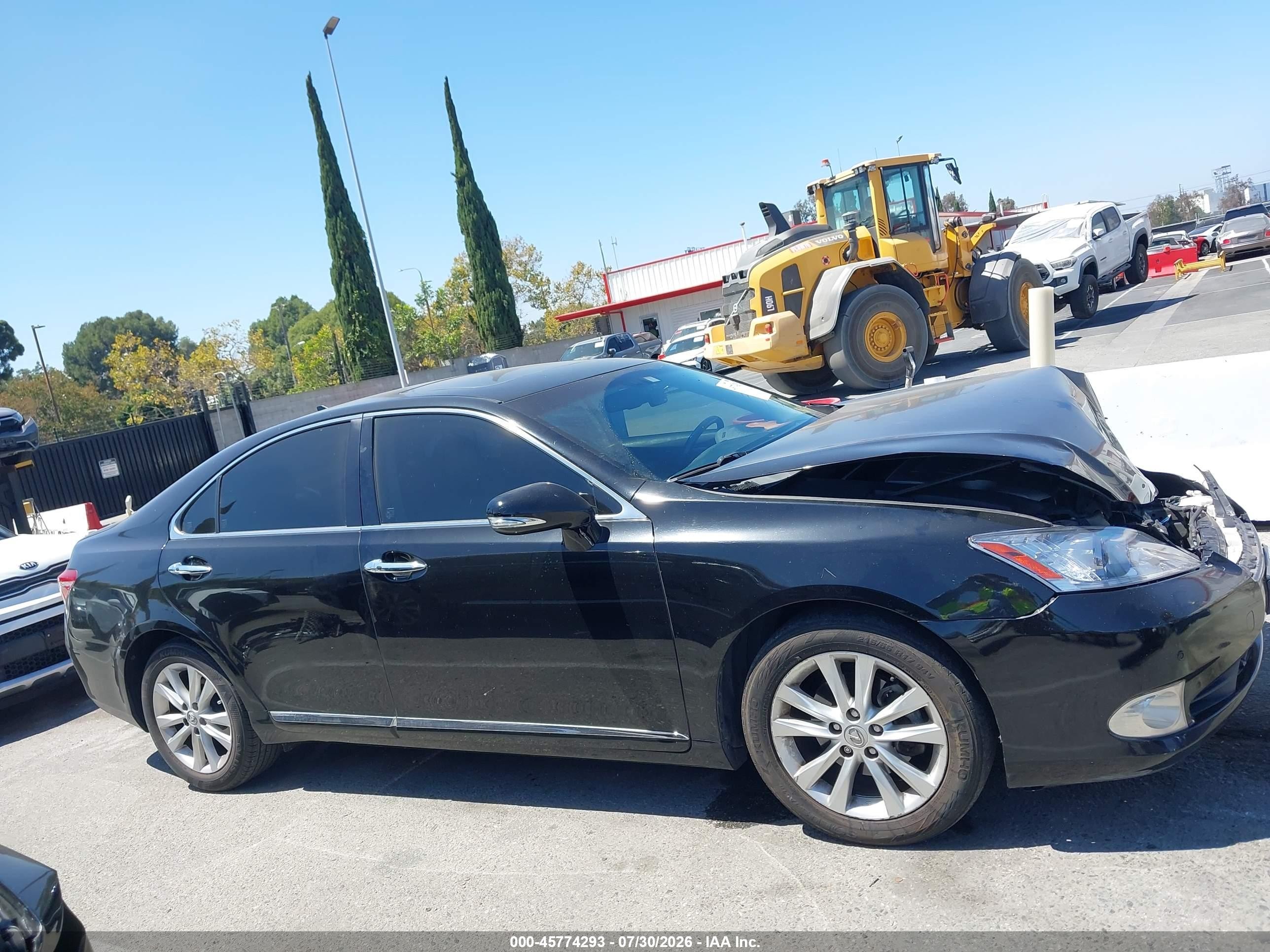 2011 Lexus Es 350   Black vin: JTHBK1EG7B2421976