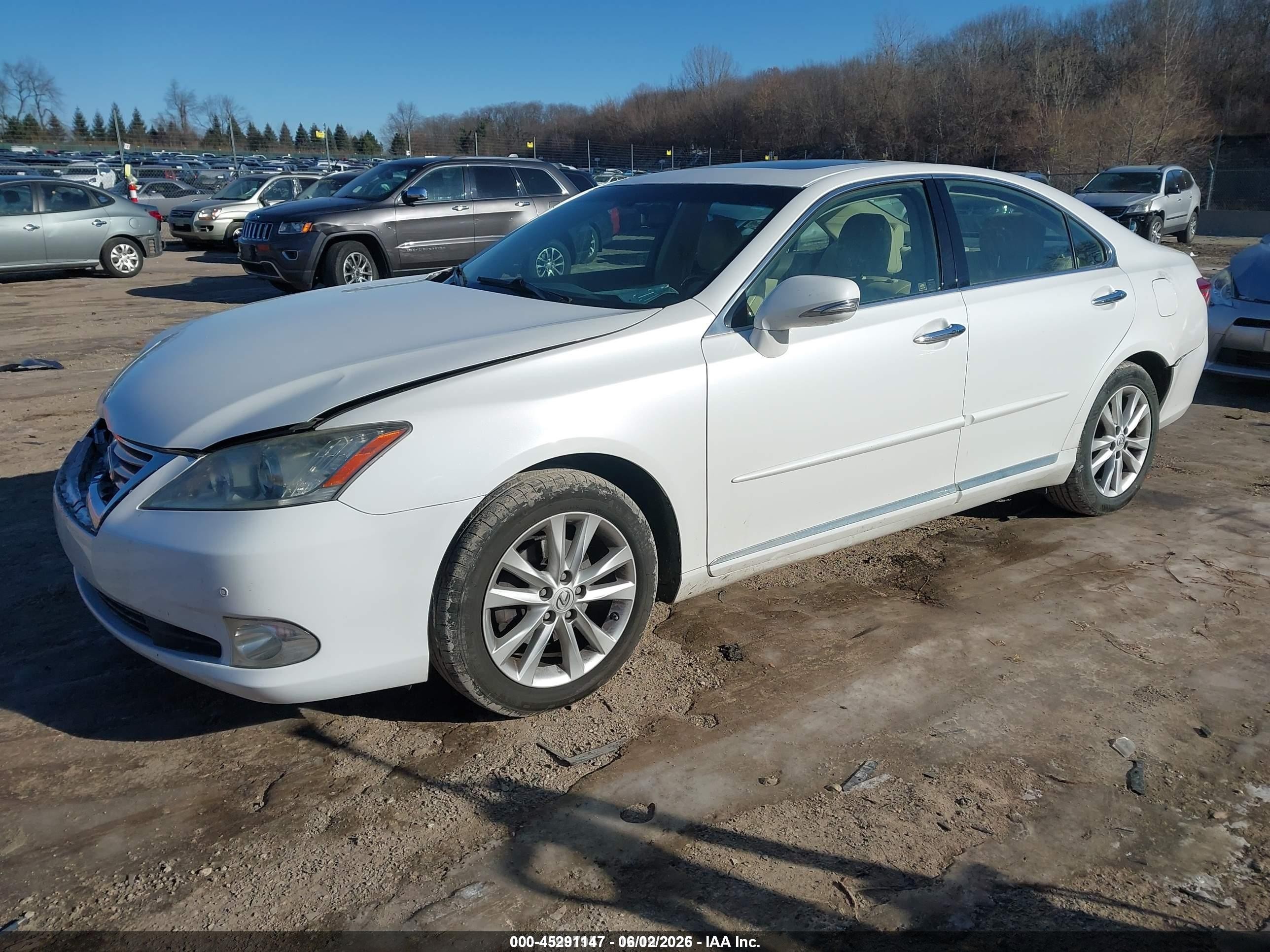 2011 Lexus Es 350   Белый vin: JTHBK1EG7B2430354