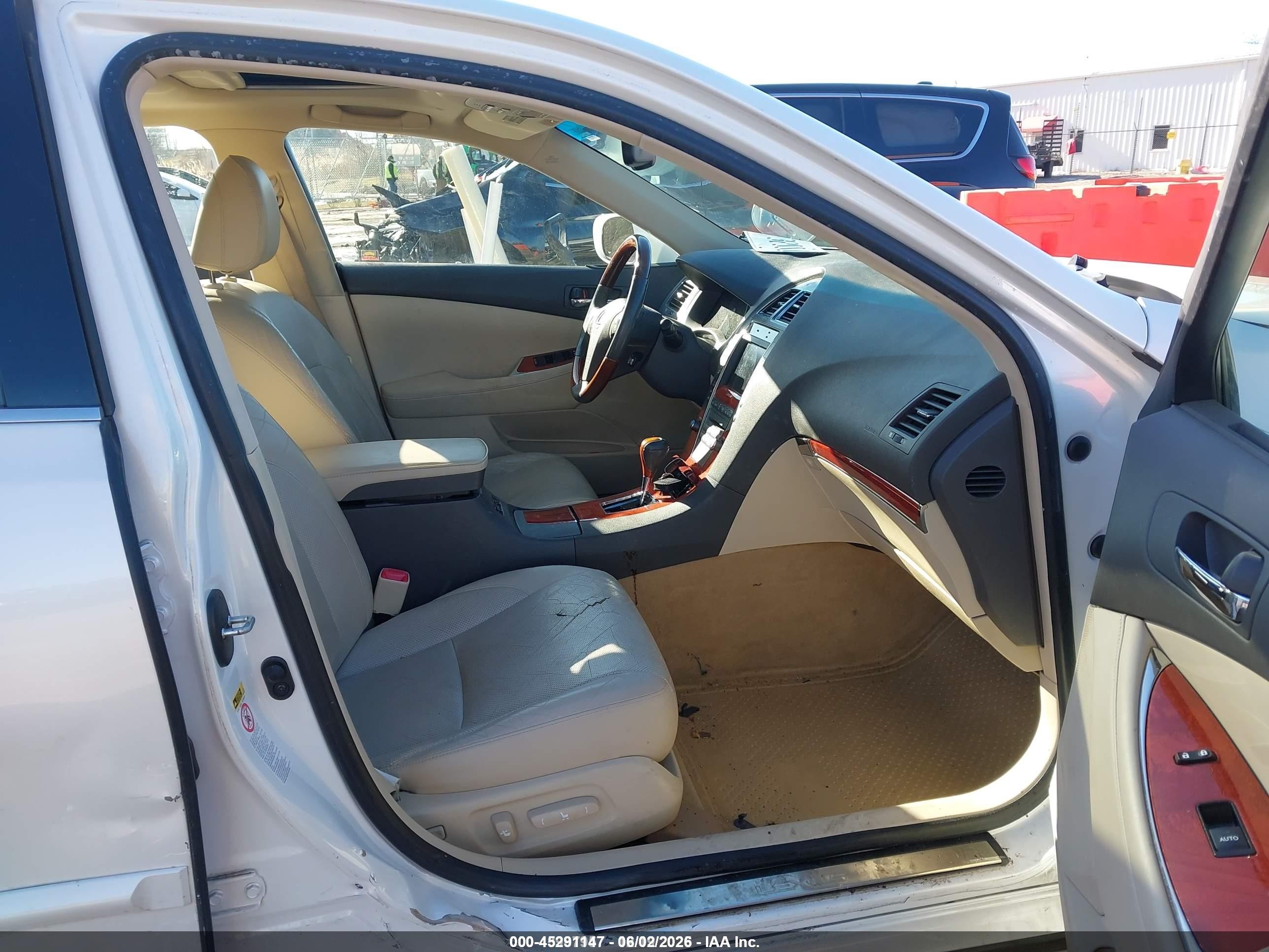 2011 Lexus Es 350   Белый vin: JTHBK1EG7B2430354