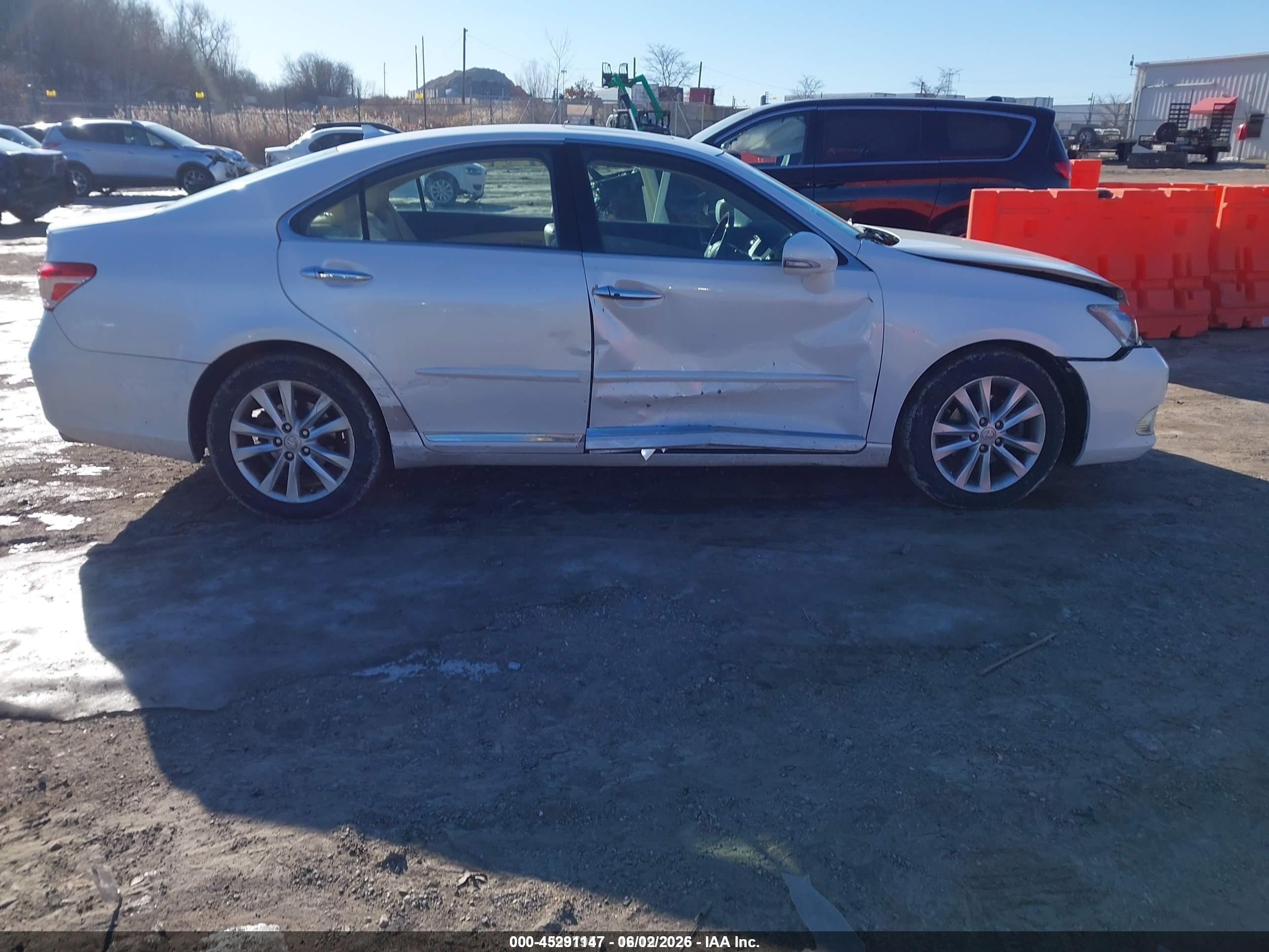 2011 Lexus Es 350   Белый vin: JTHBK1EG7B2430354