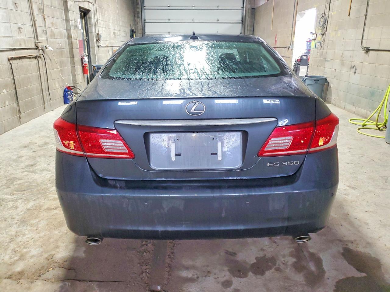 2011 Lexus Es 350 Charcoal vin: JTHBK1EG7B2430385