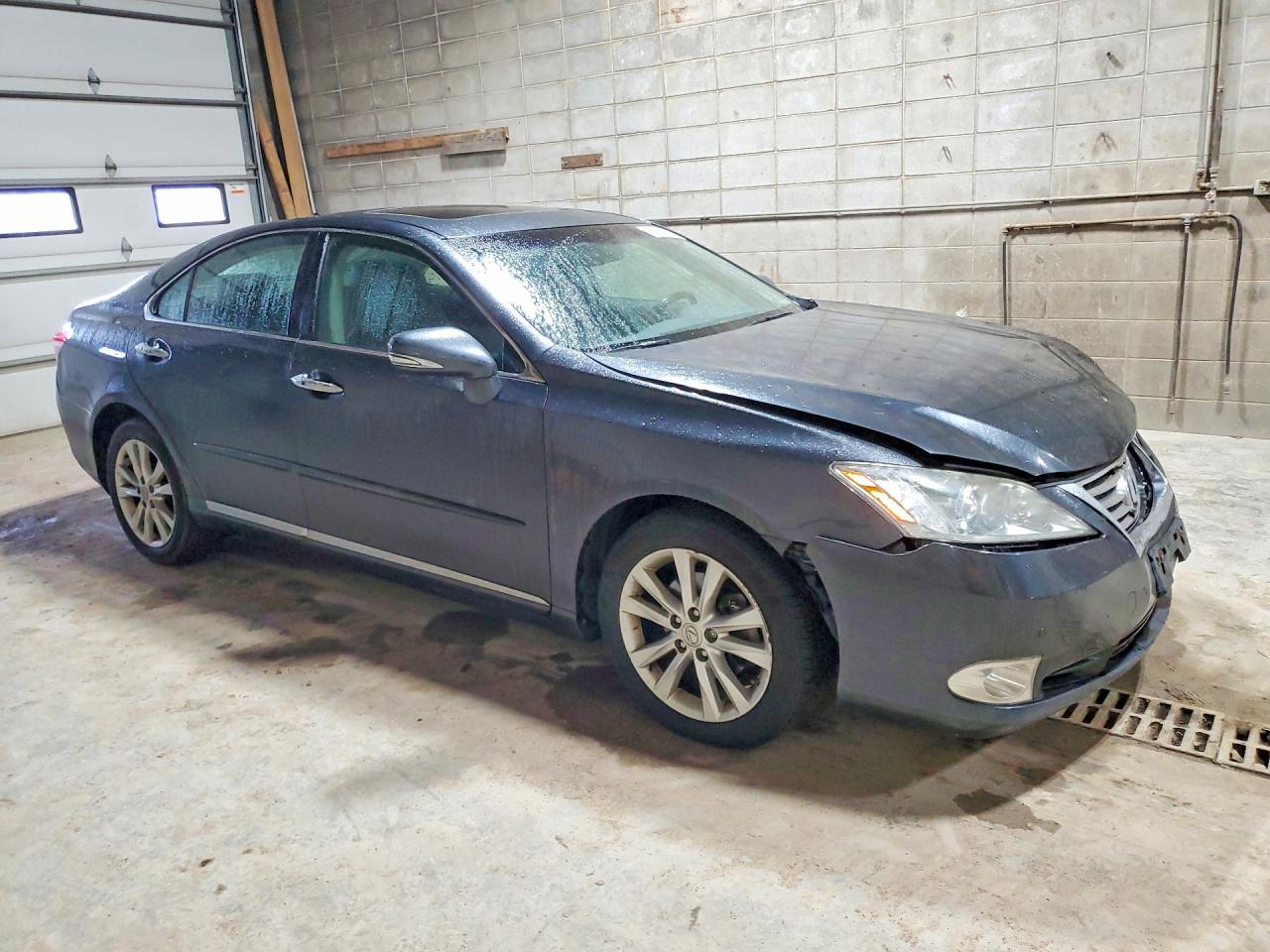 2011 Lexus Es 350 Charcoal vin: JTHBK1EG7B2430385