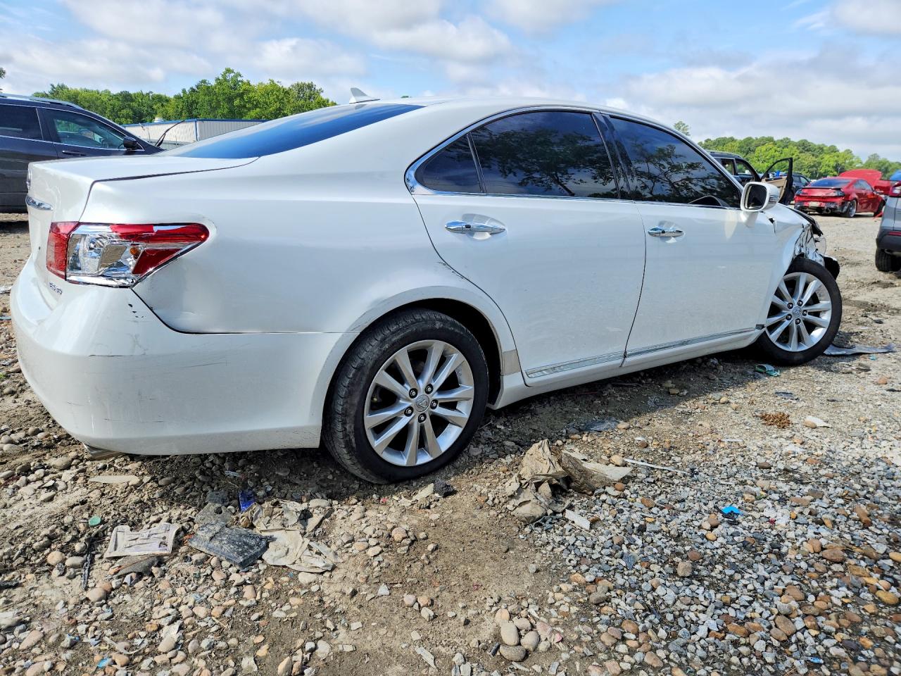 2011 Lexus Es 350 White vin: JTHBK1EG7B2437112