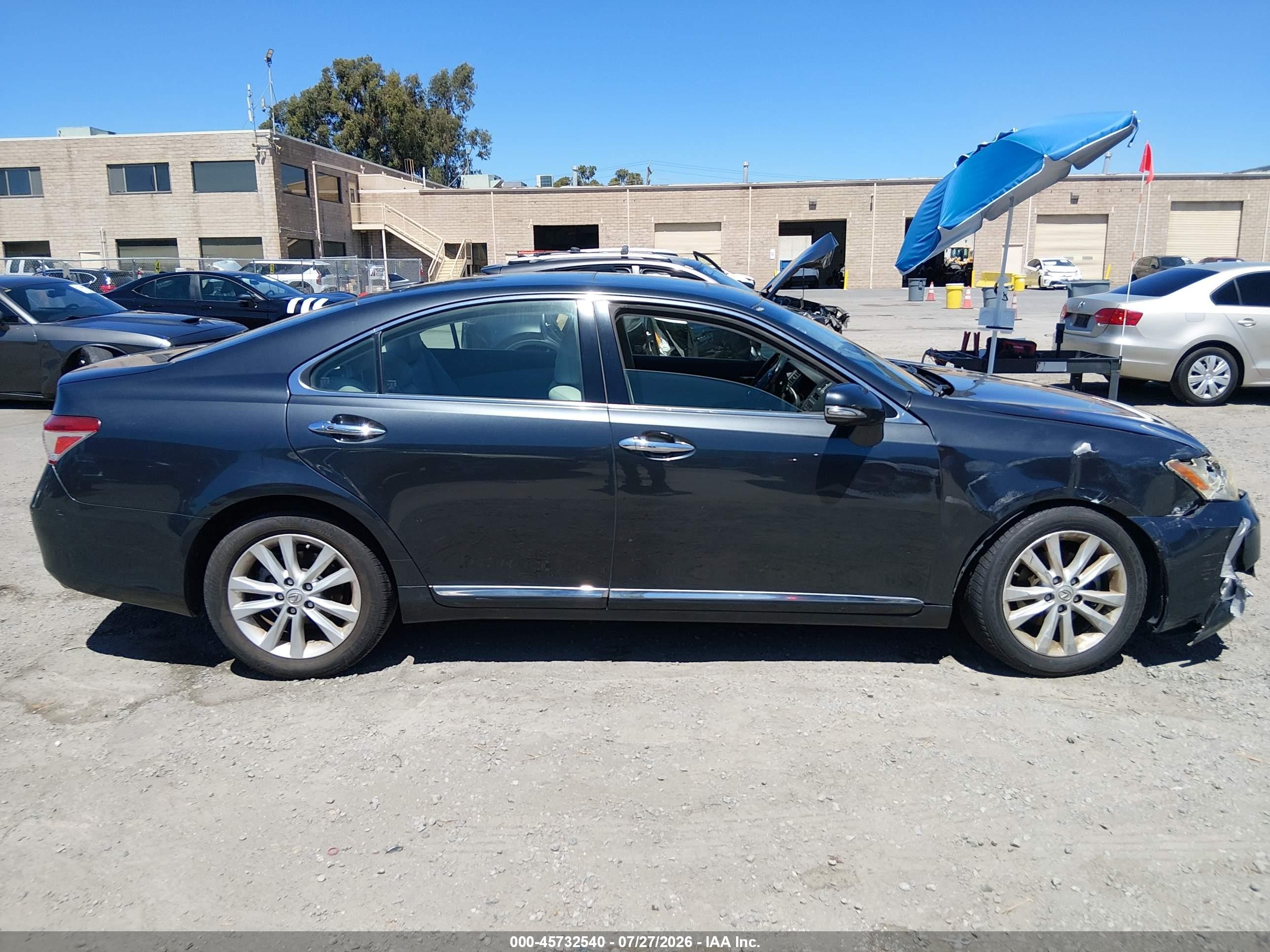 2011 Lexus Es 350 Black vin: JTHBK1EG7B2451625