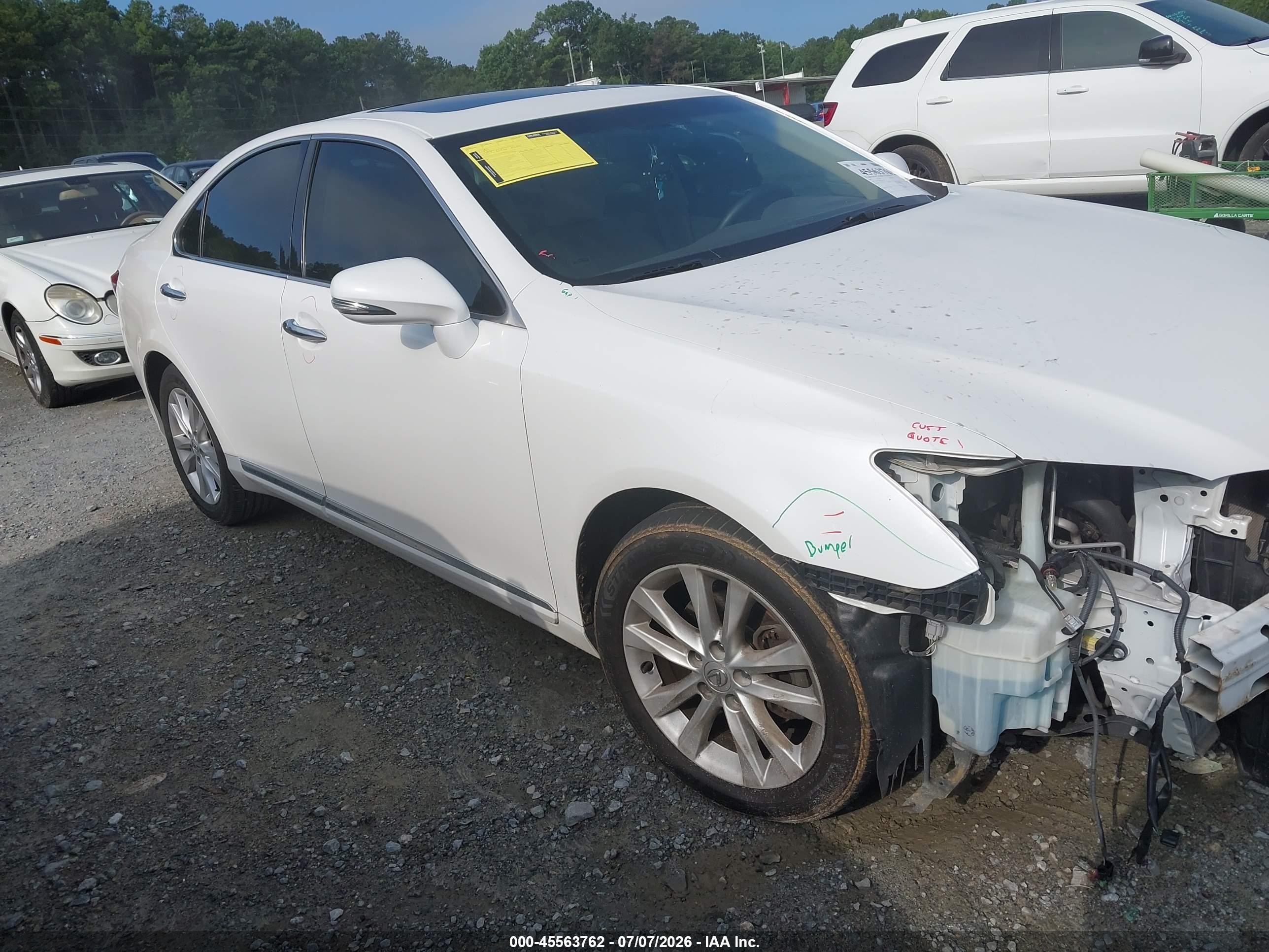 2011 Lexus Es 350   White vin: JTHBK1EG7B2452497