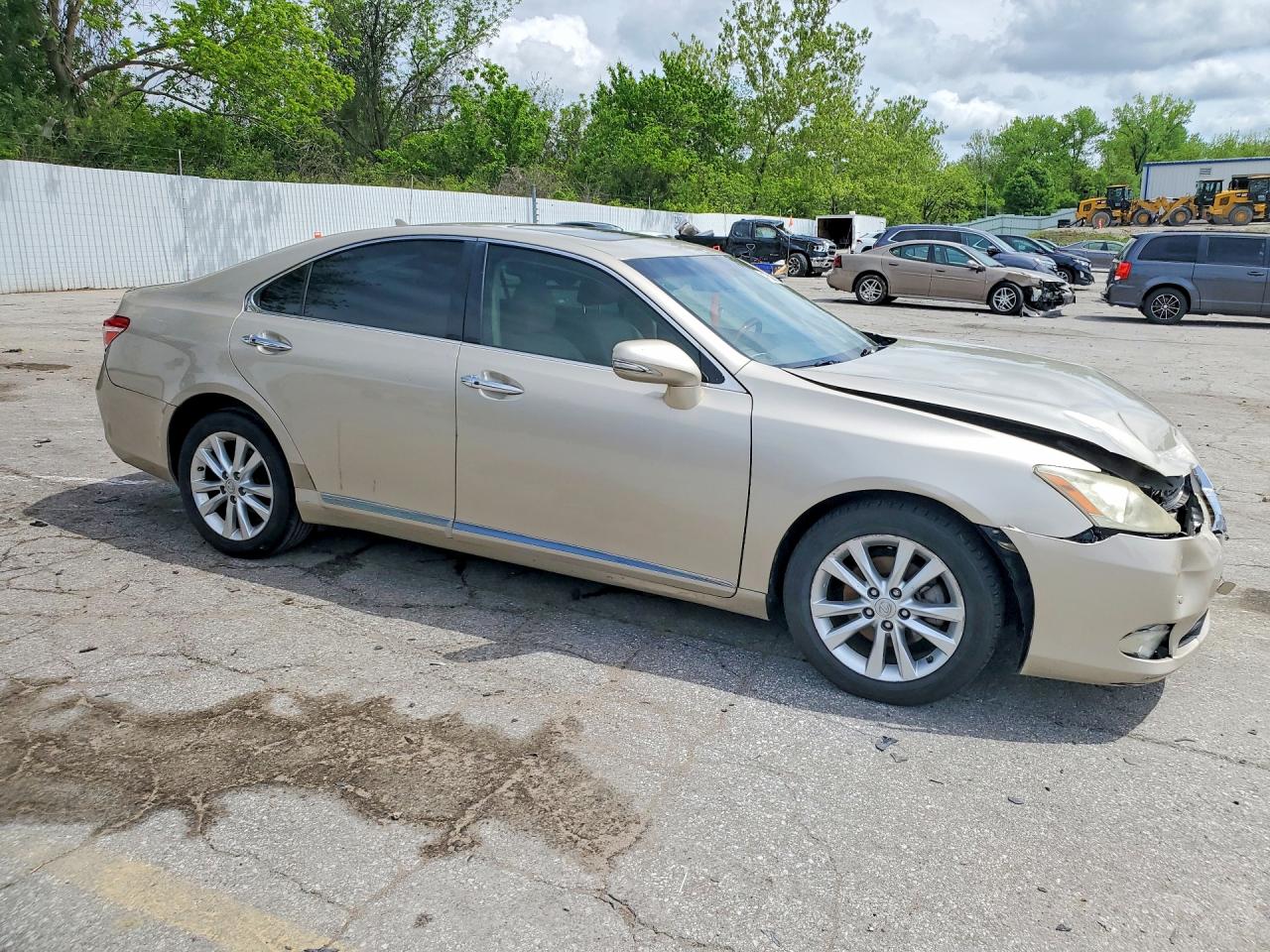2011 Lexus Es 350 Base Gold vin: JTHBK1EG7B2455965