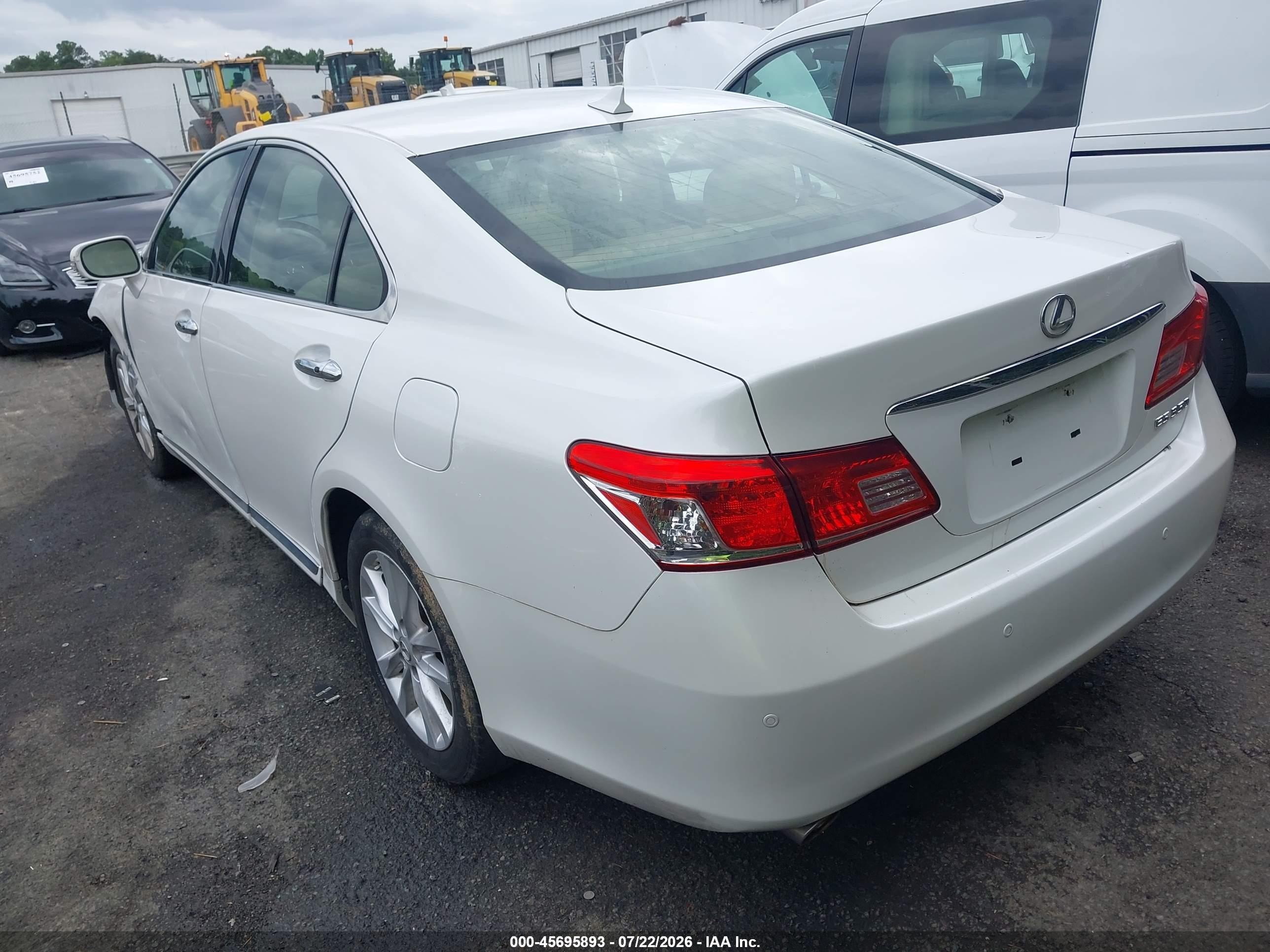 2011 Lexus Es 350   White vin: JTHBK1EG7B2469140