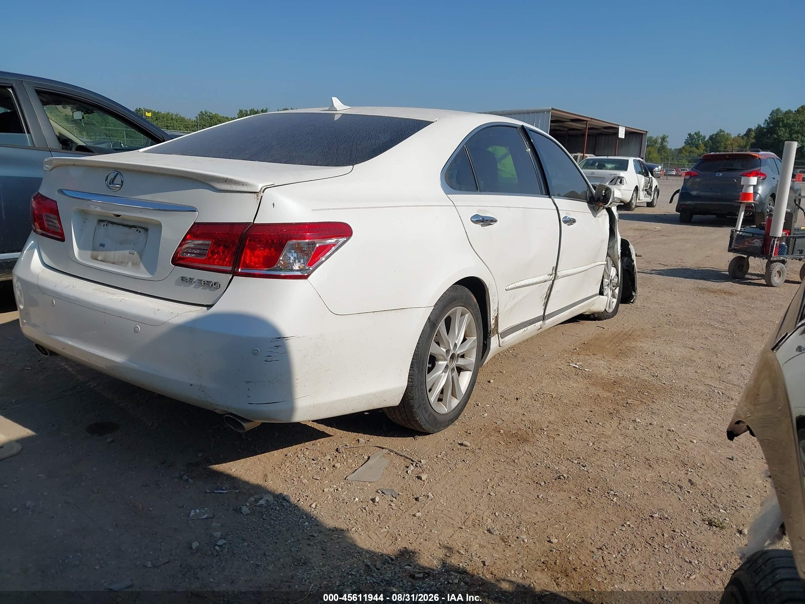2011 Lexus Es 350   White vin: JTHBK1EG7B2471485