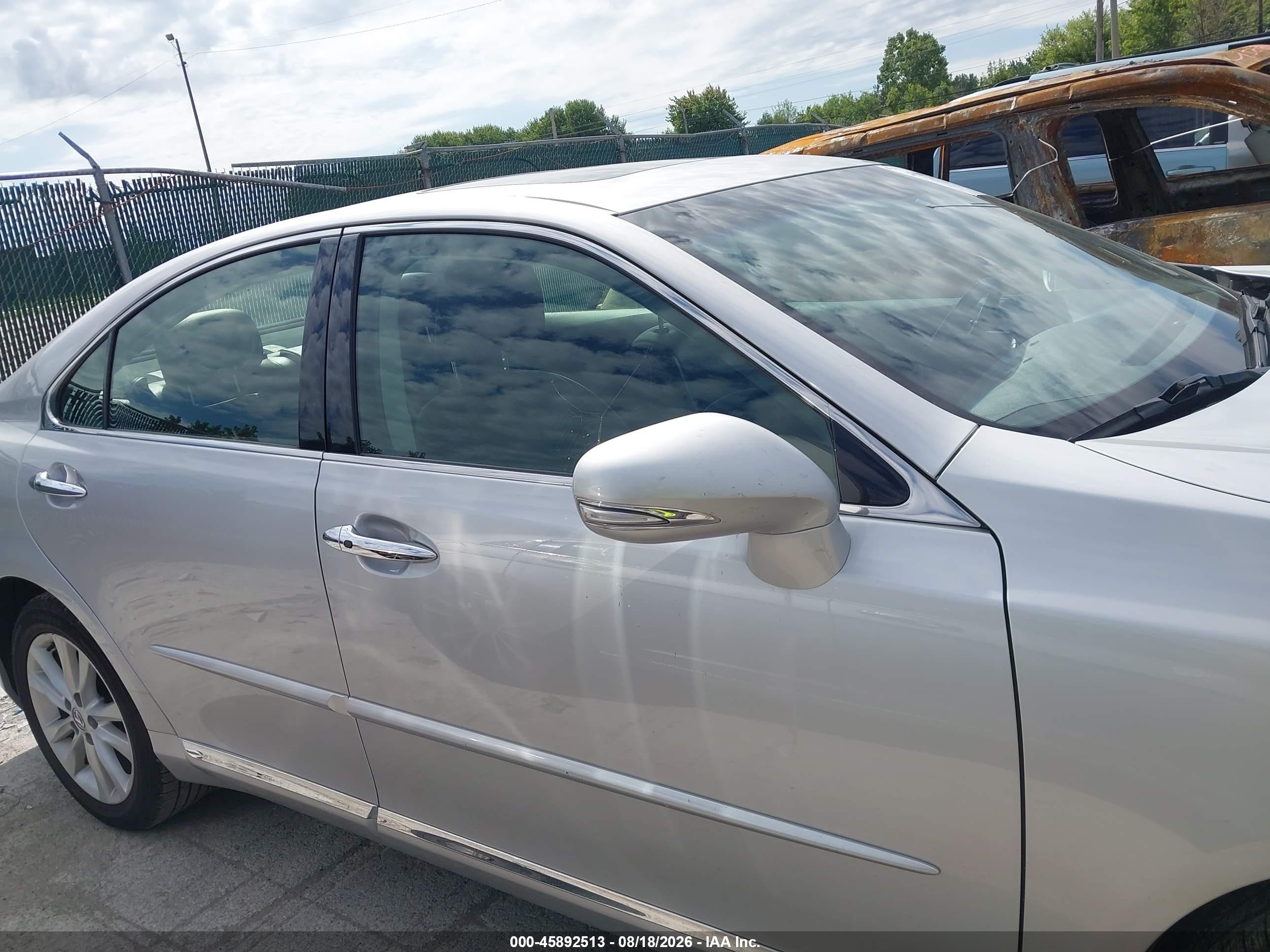 2012 Lexus Es 350   Silver vin: JTHBK1EG7C2477420