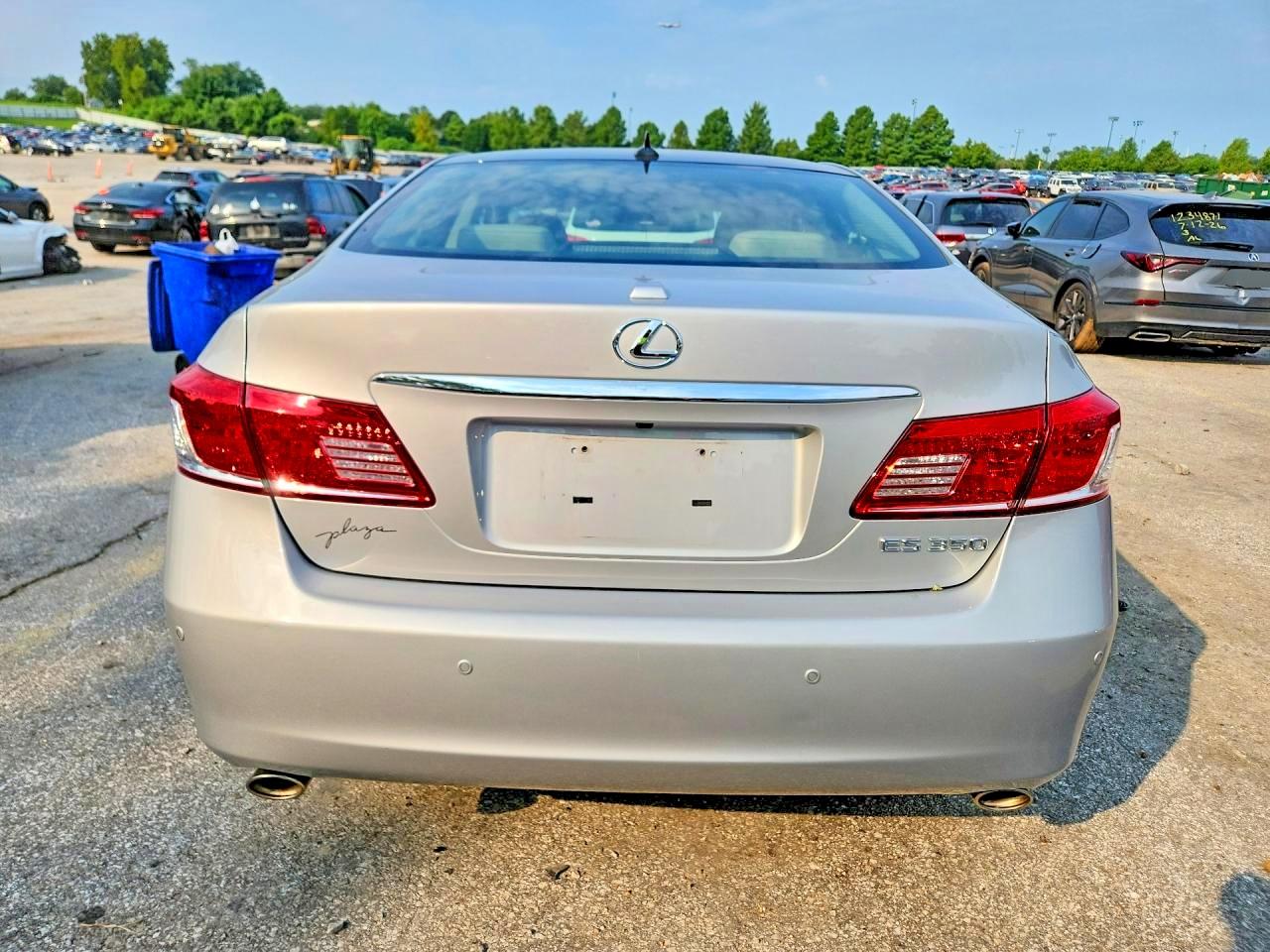 2012 Lexus Es 350 Silver vin: JTHBK1EG7C2484304